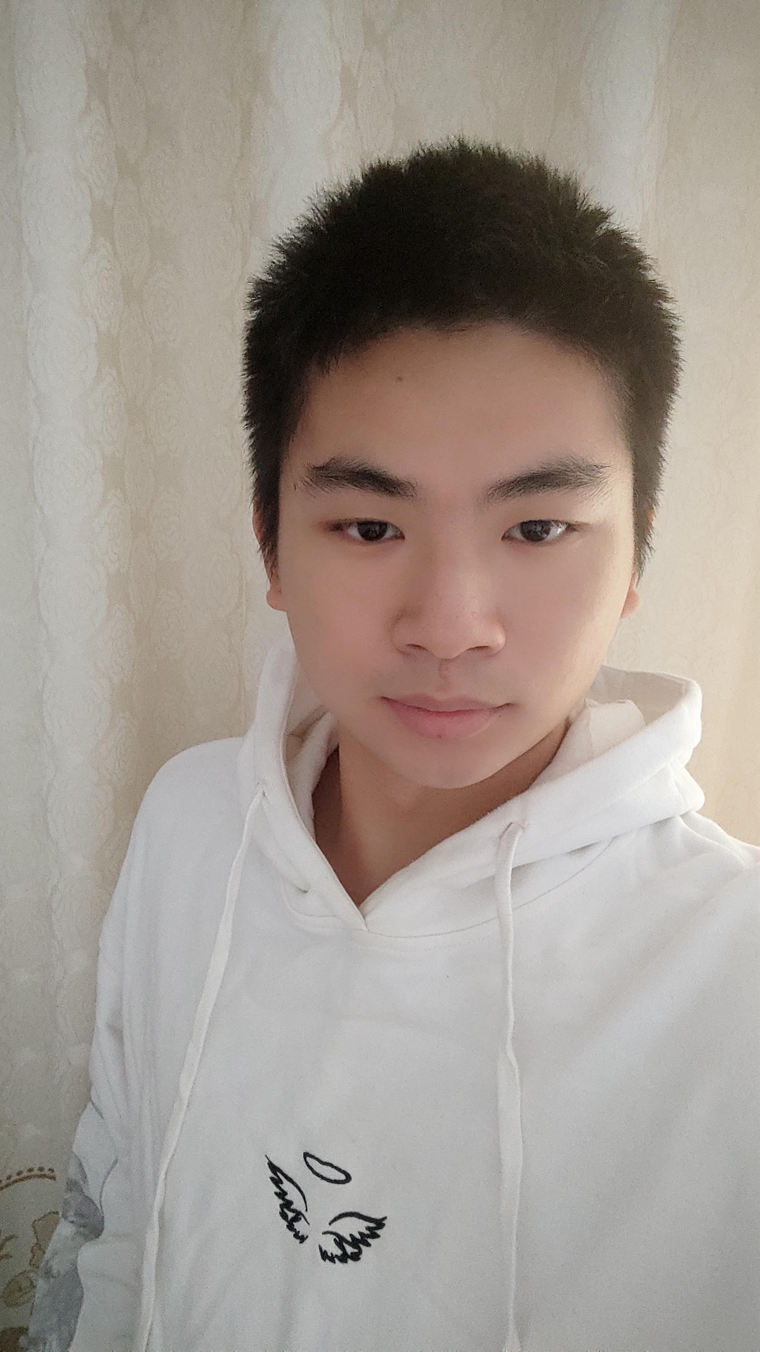 李教员 照片