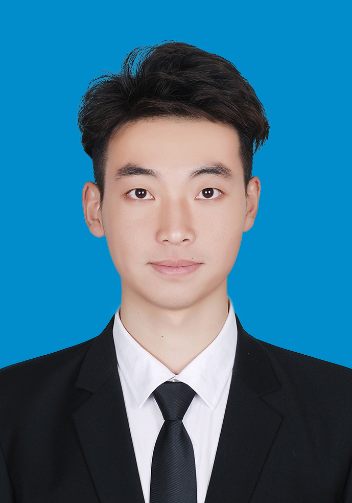 张教员 照片