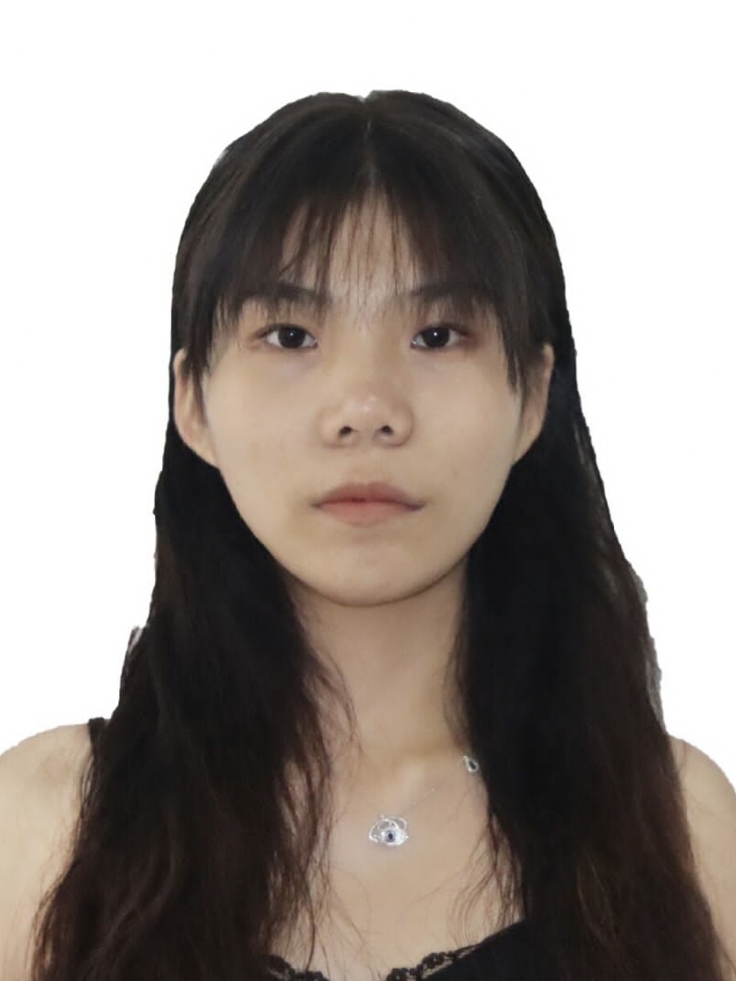 李教员 照片