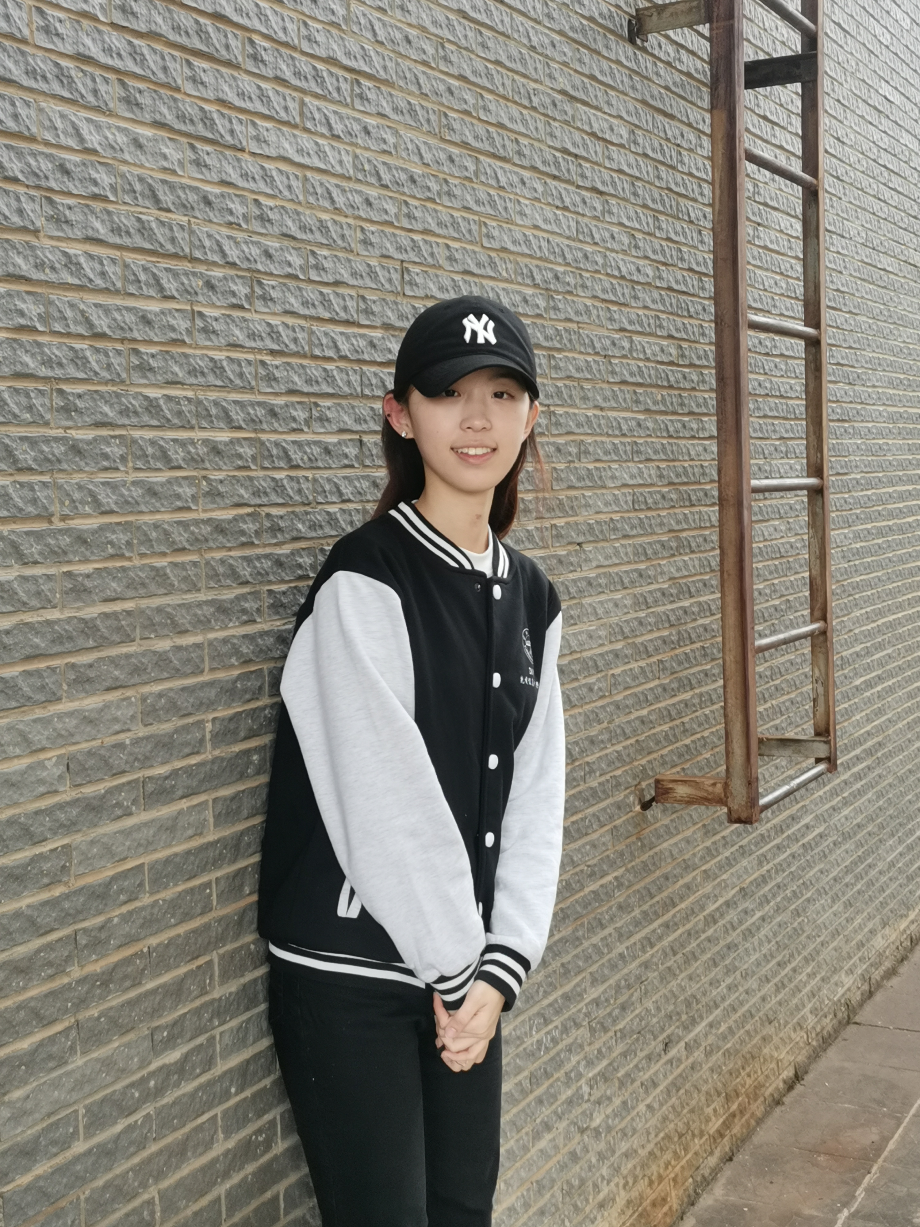 喻教员 照片