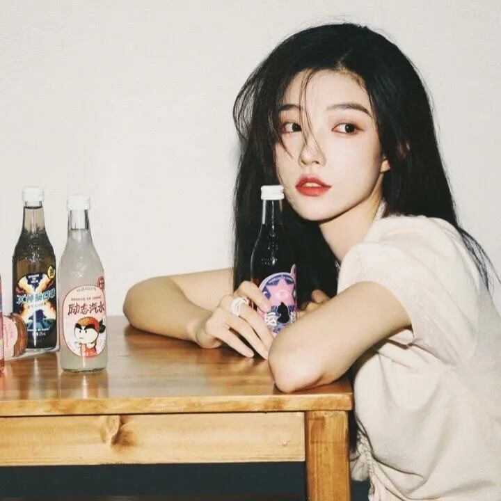 王教员 照片