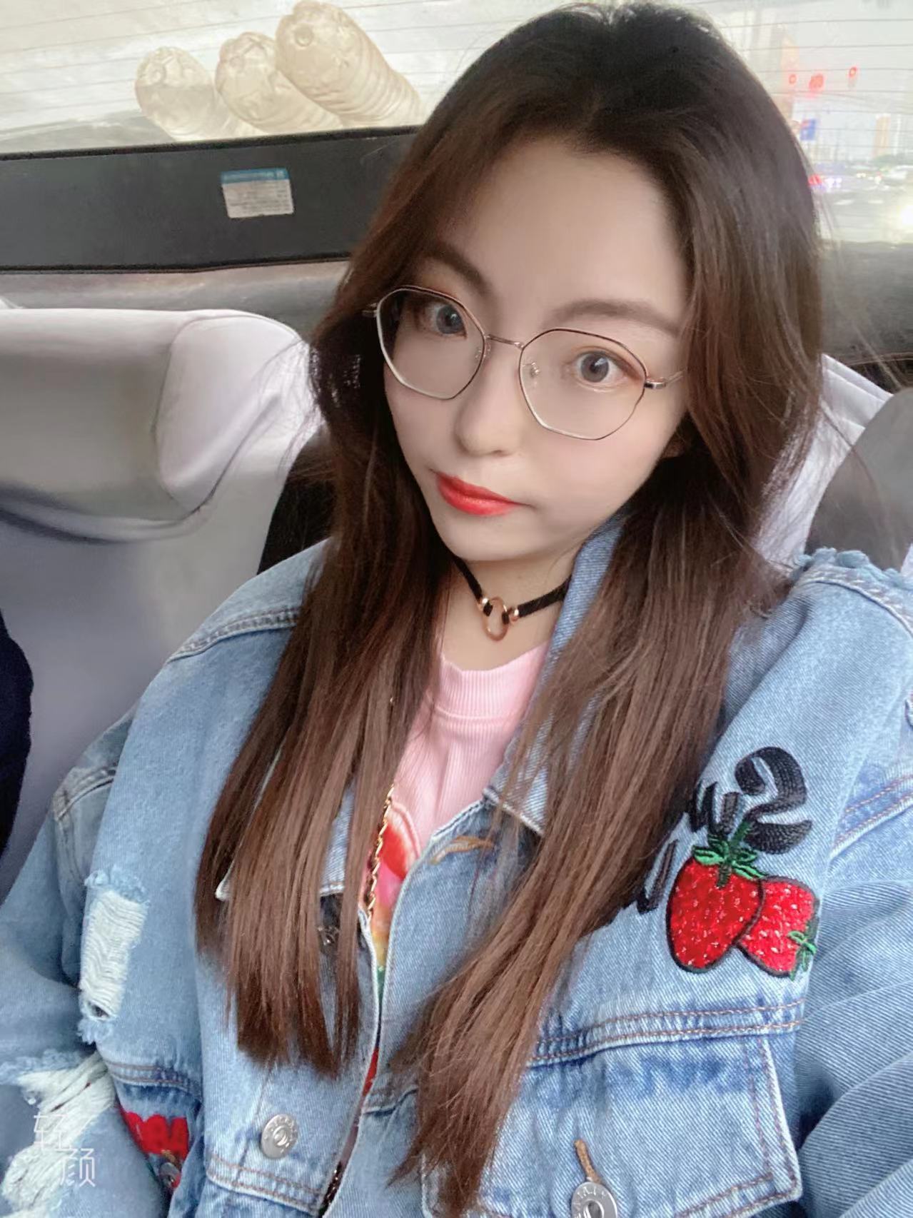王教员 照片