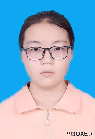 郑教员 照片