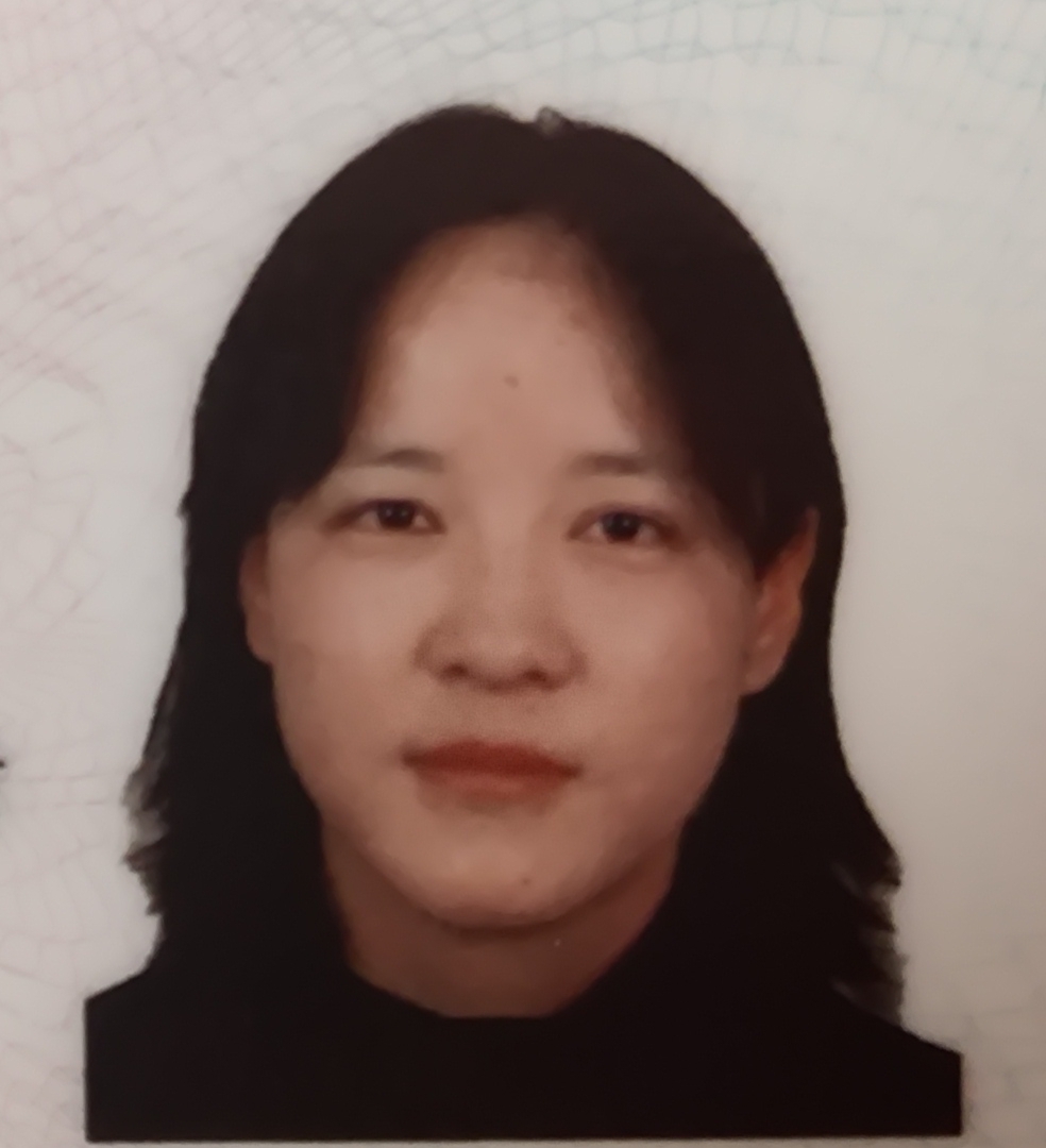 李教员 照片