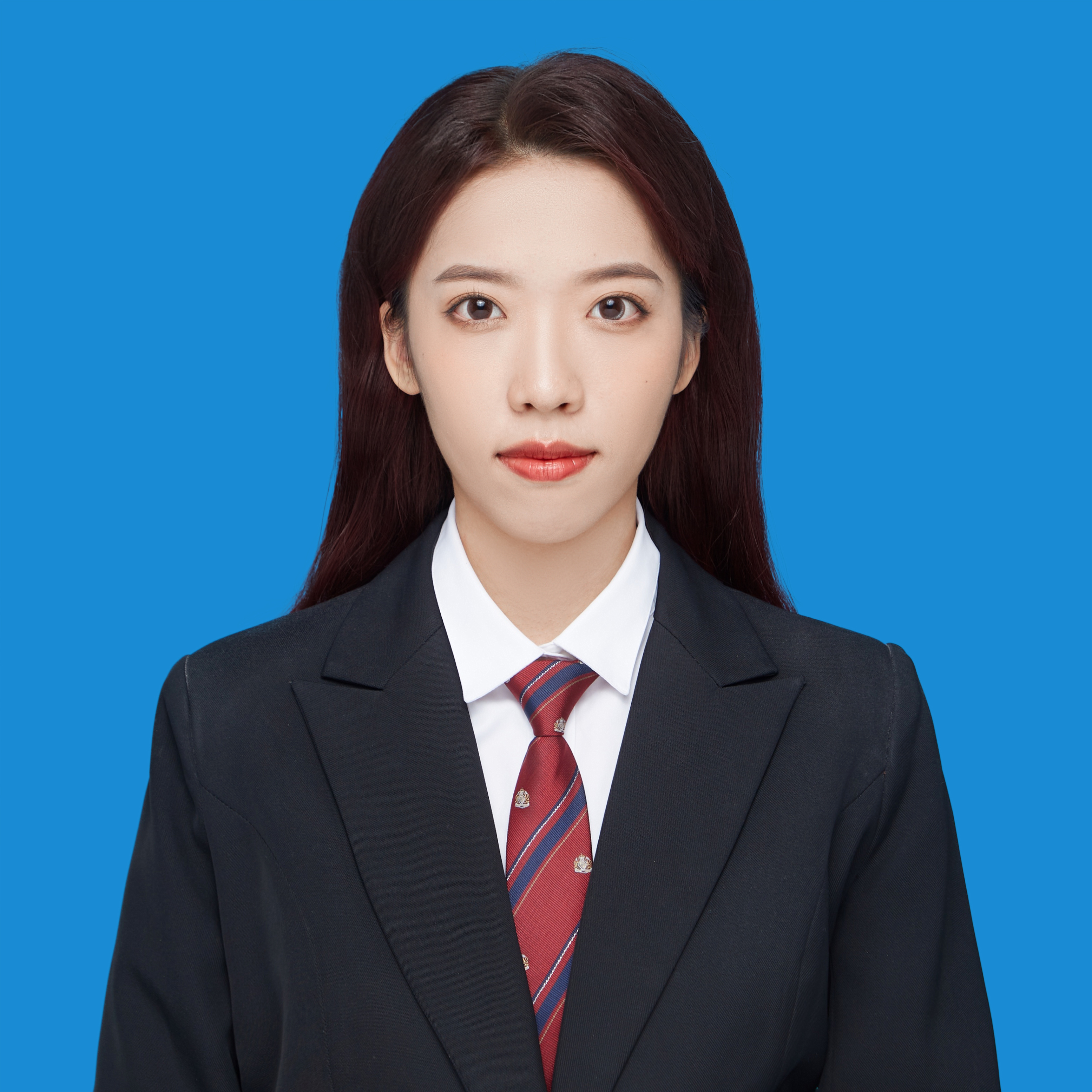 曾教员 照片