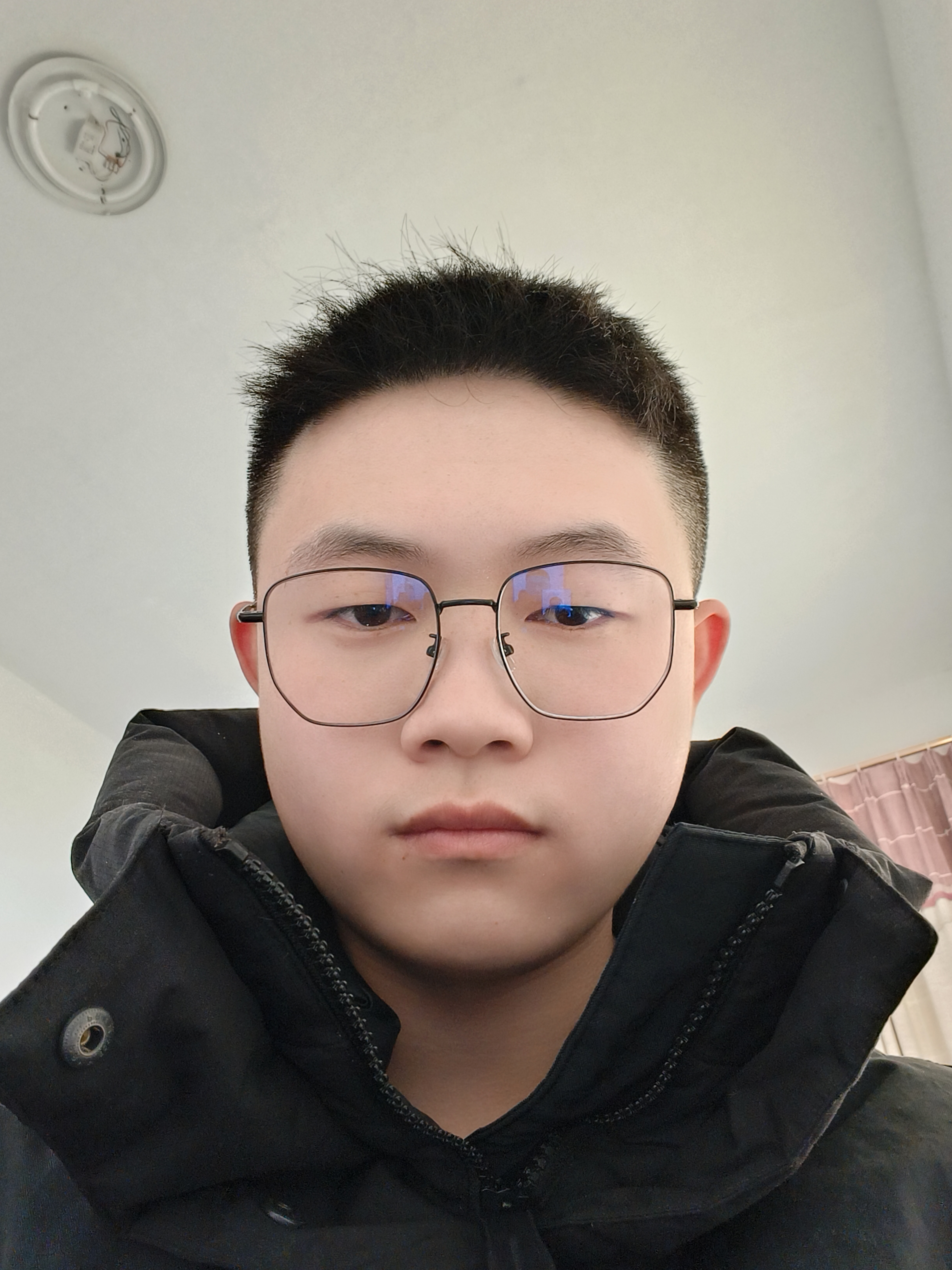 张教员 照片