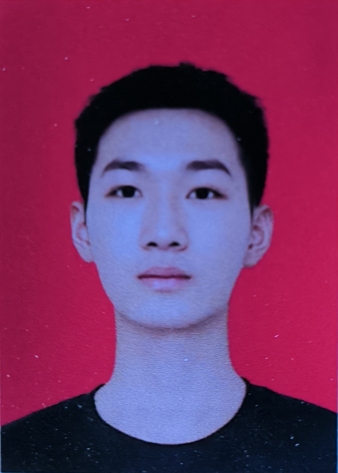 易教员 照片