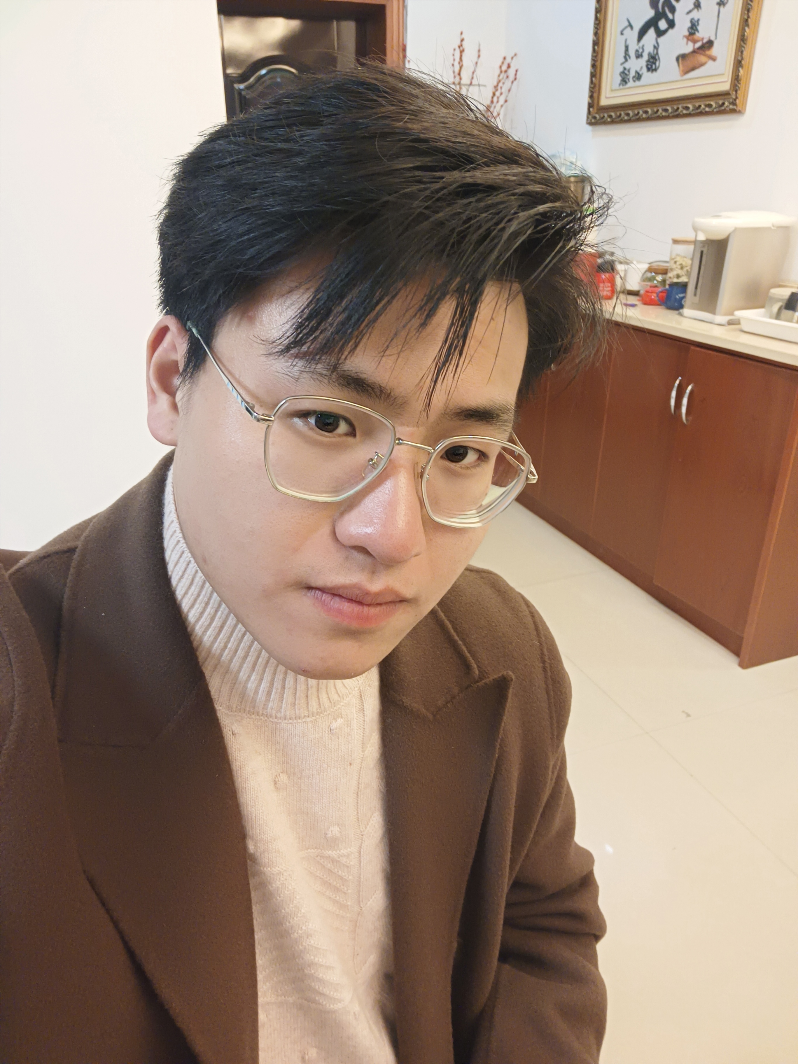 施教员 照片