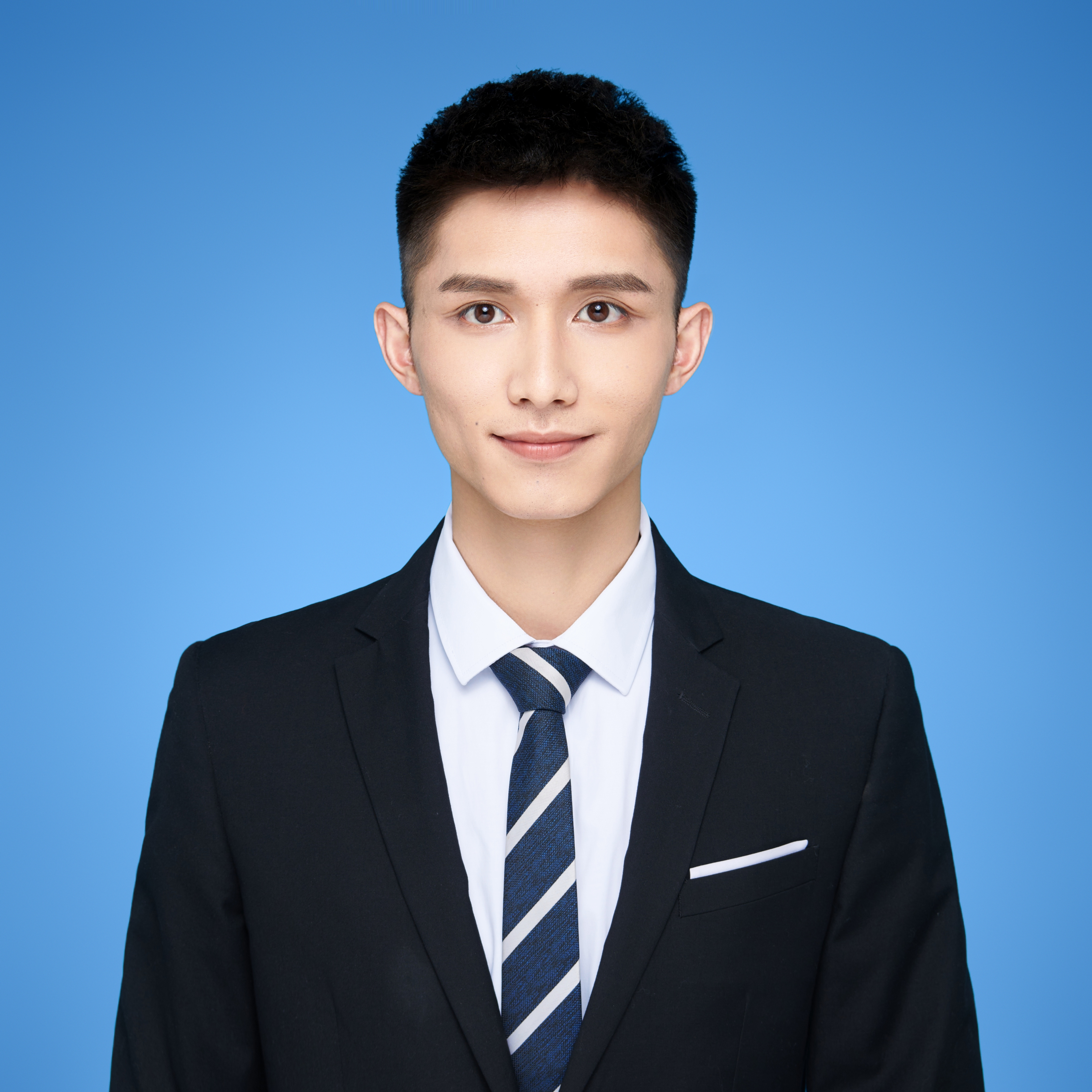 吴教员 照片