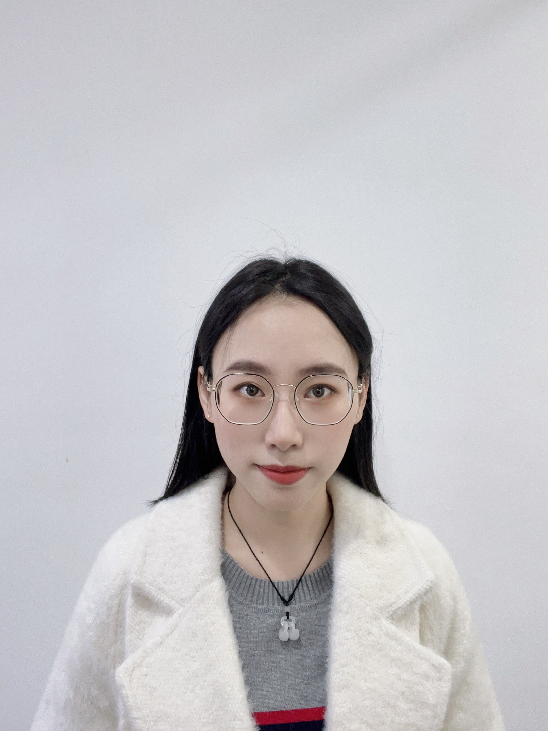 李教员 照片