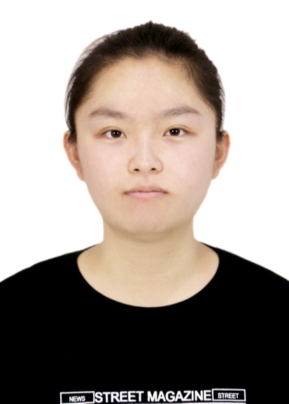 李教员 照片