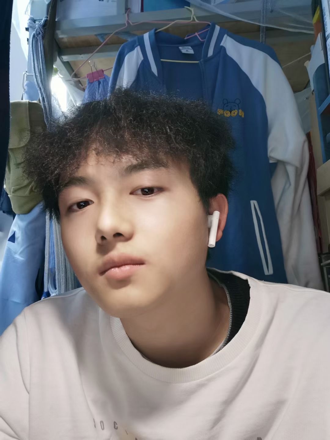 李教员 照片