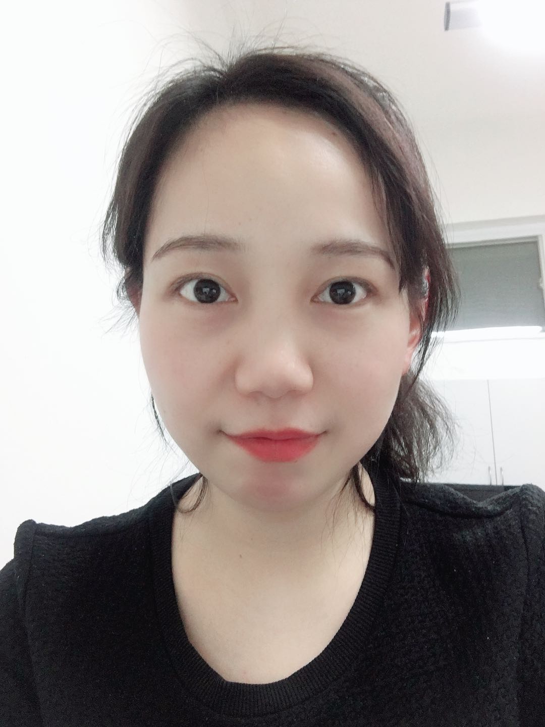 刘教员 照片