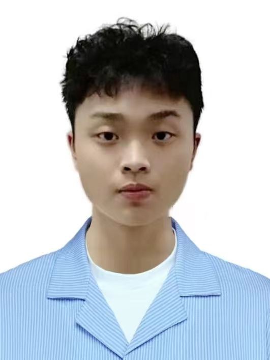 张教员 照片