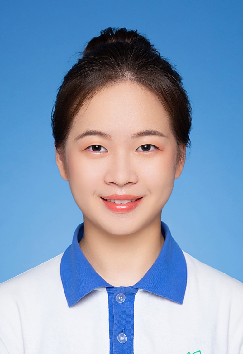 余教员 照片