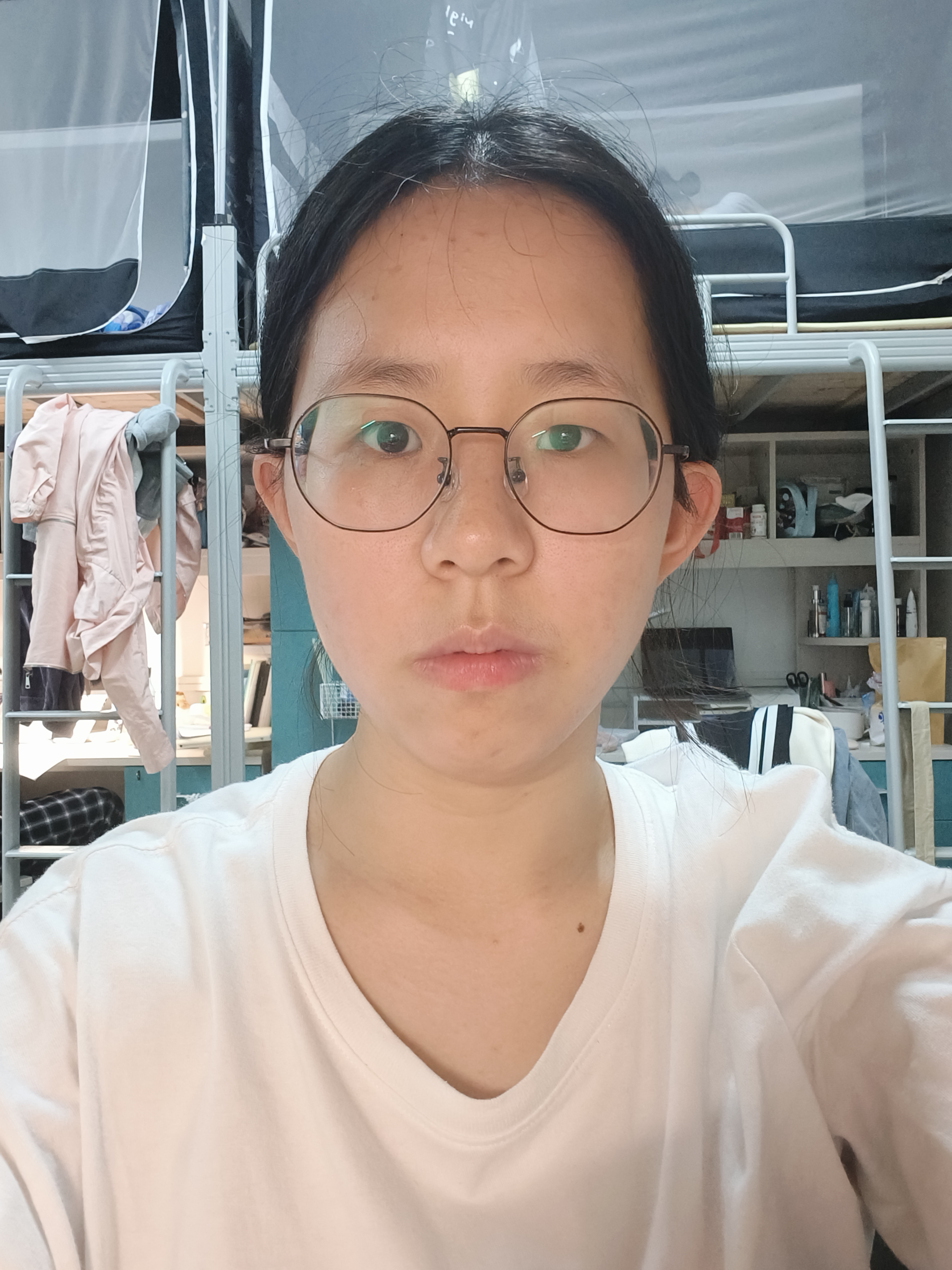 江教员 照片
