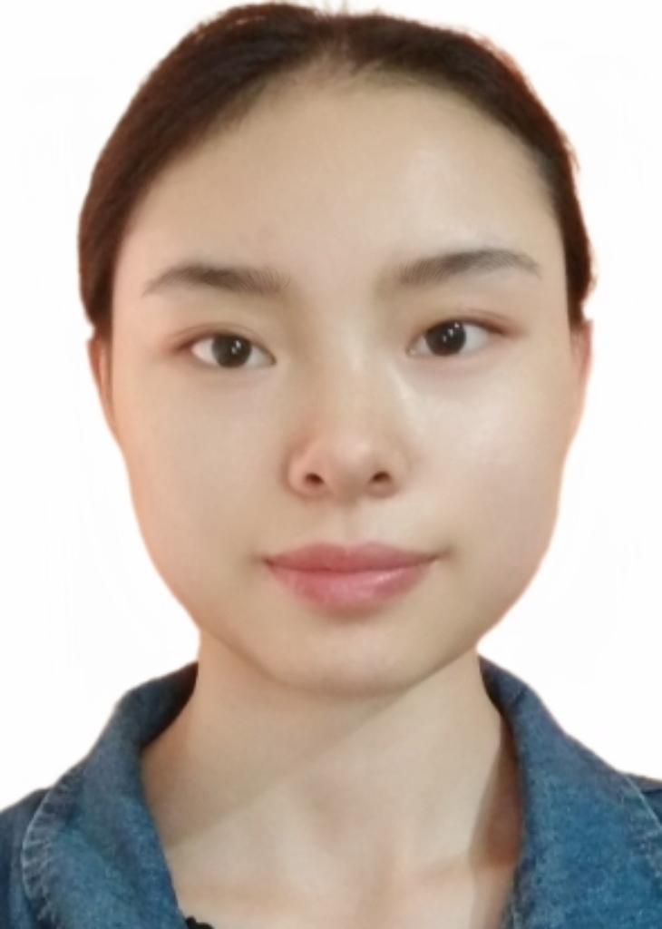 甘教员 照片