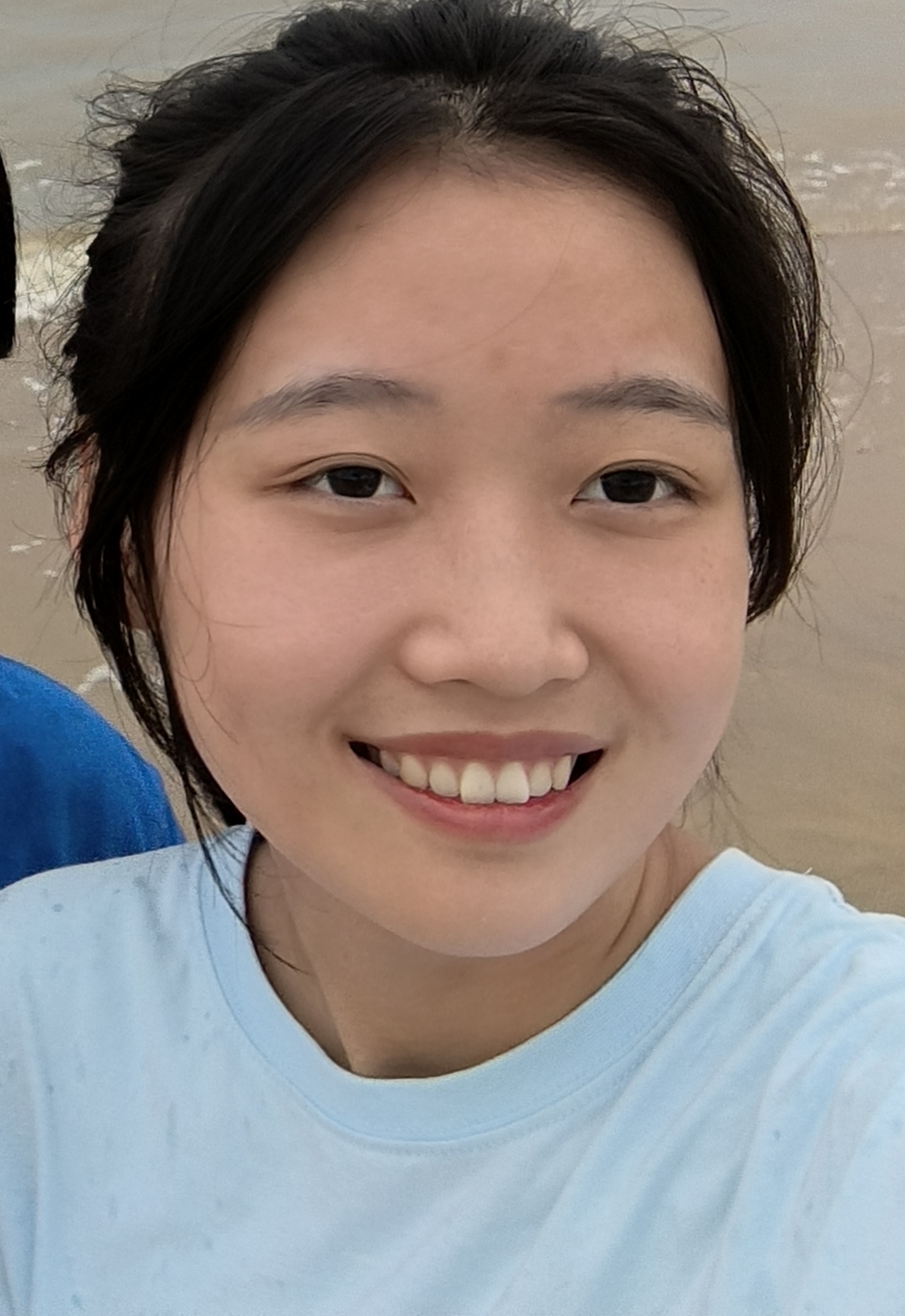 黄教员 照片