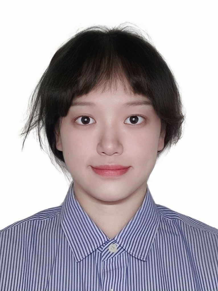 李教员 照片