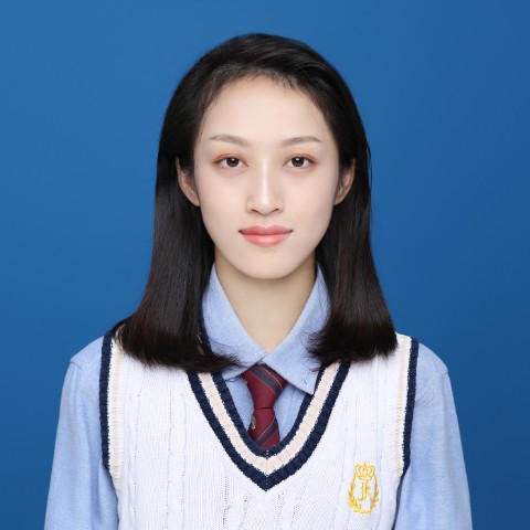 凌教员 照片