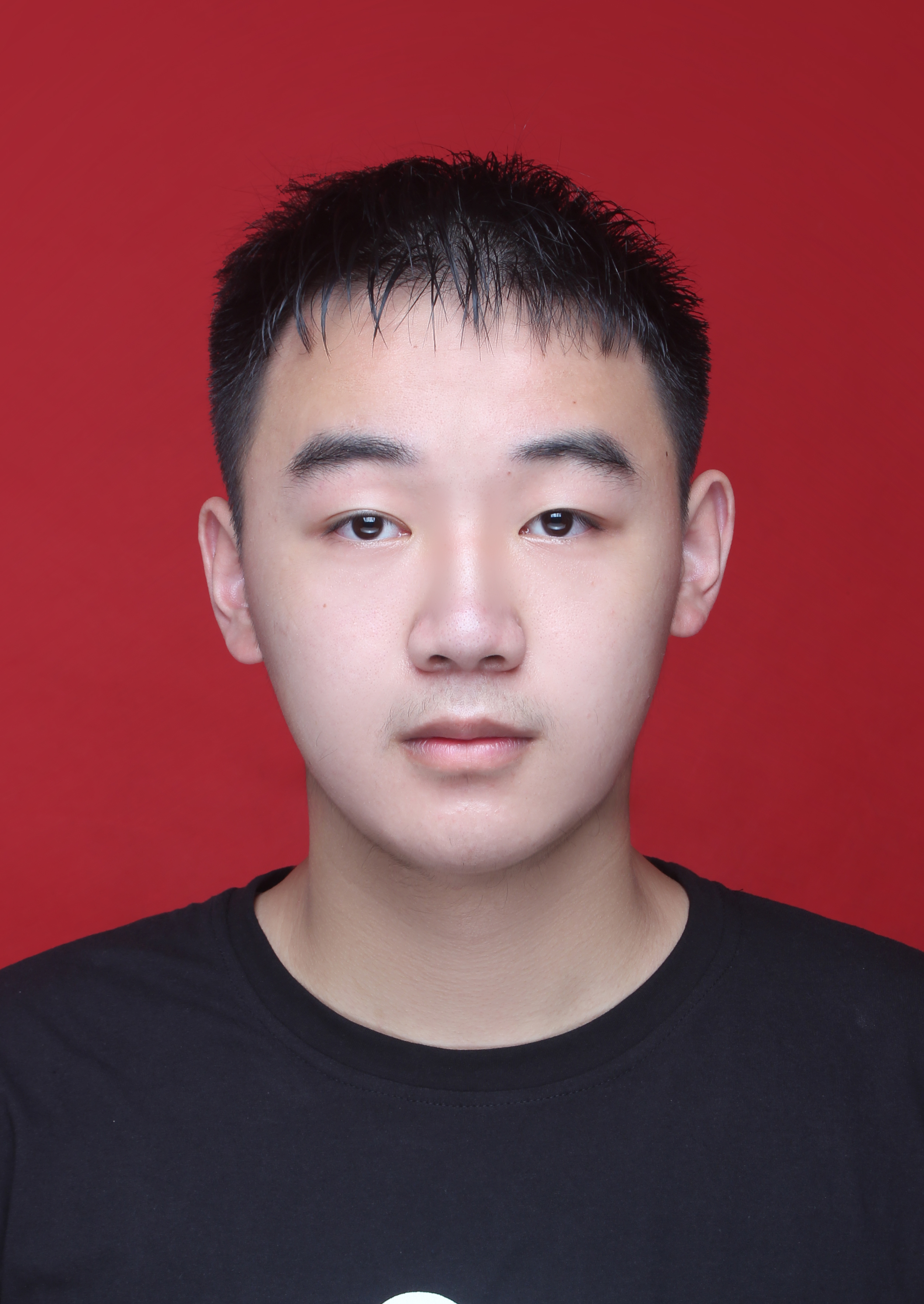 游教员 照片
