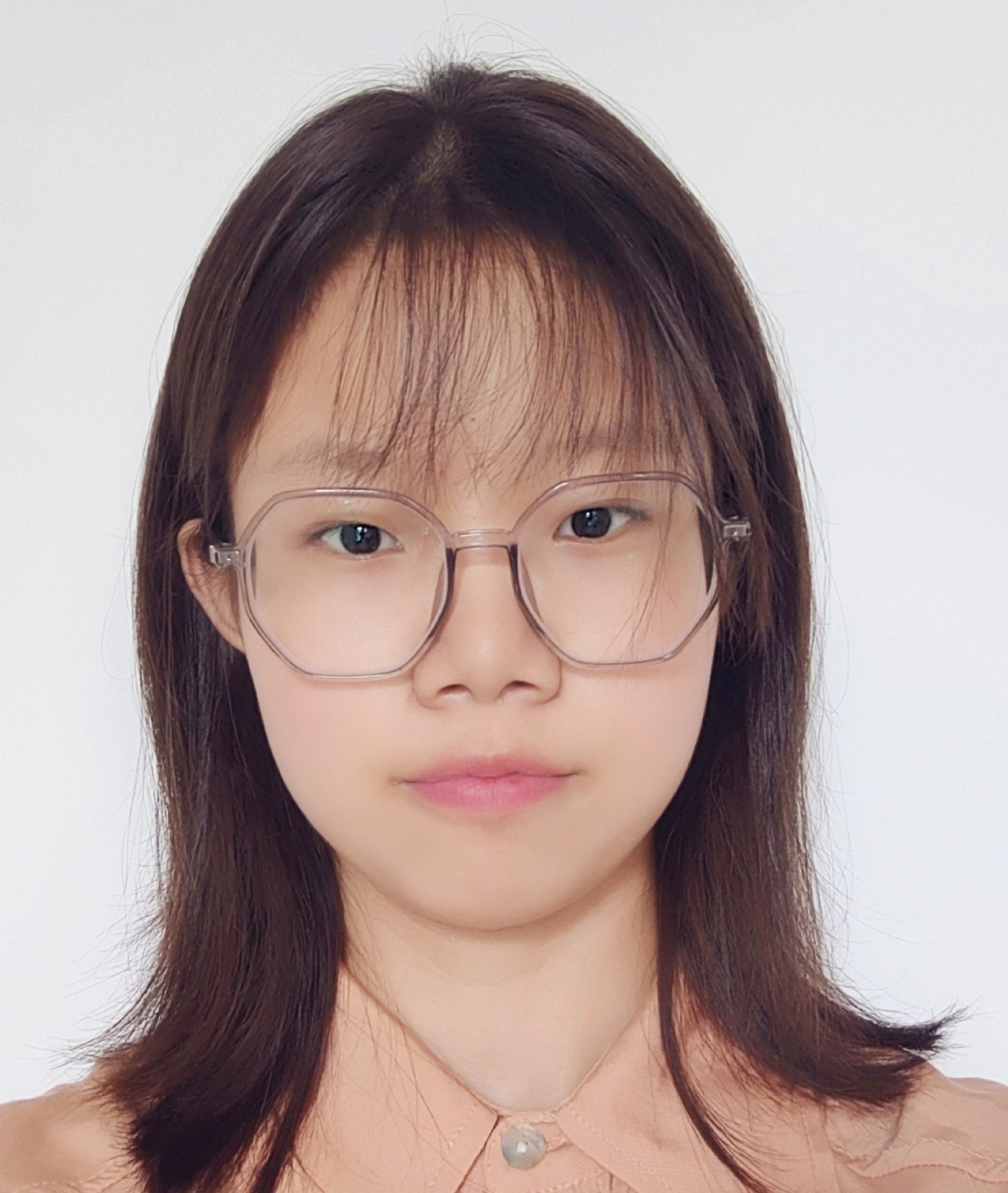 时教员 照片