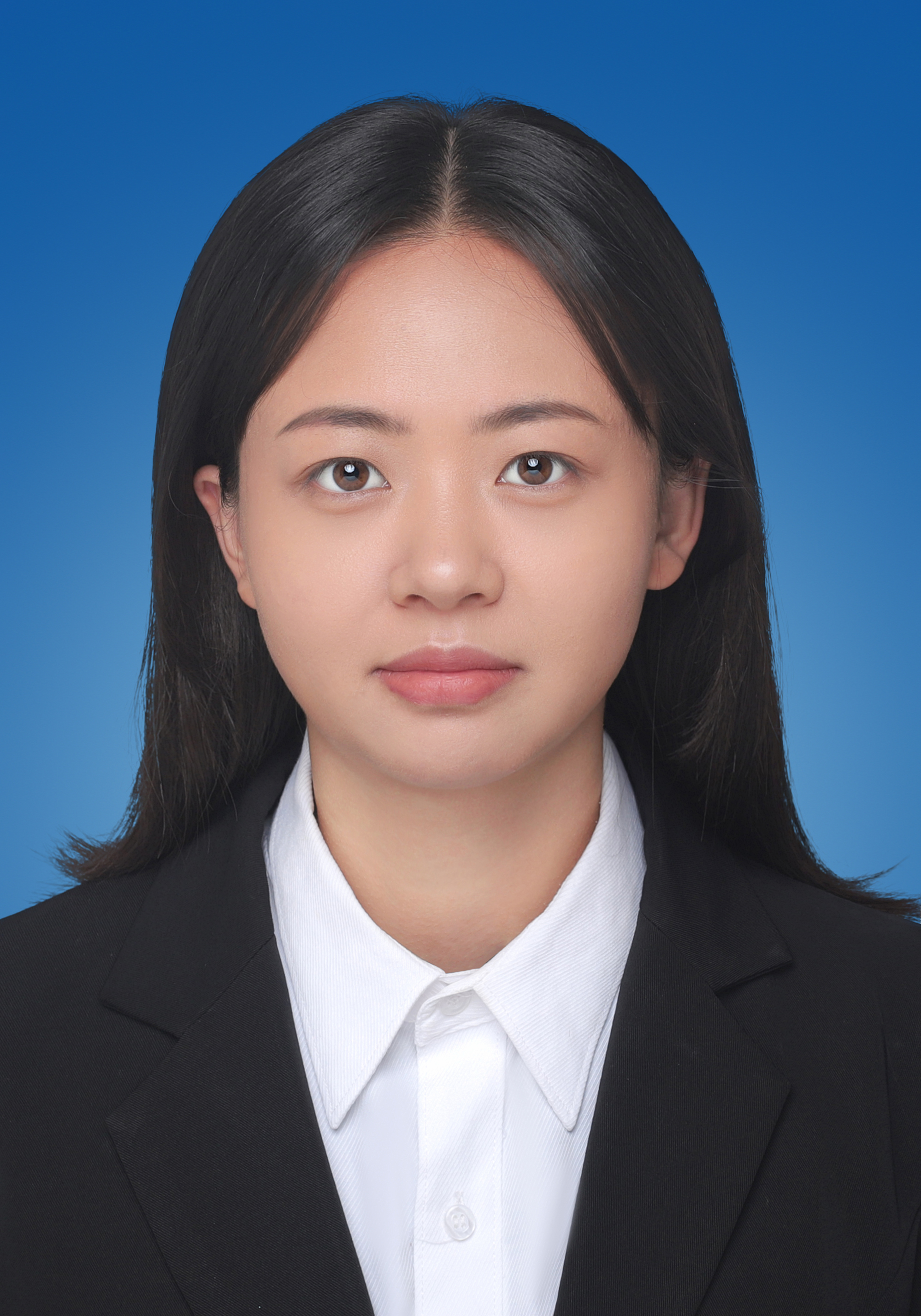 王教员 照片