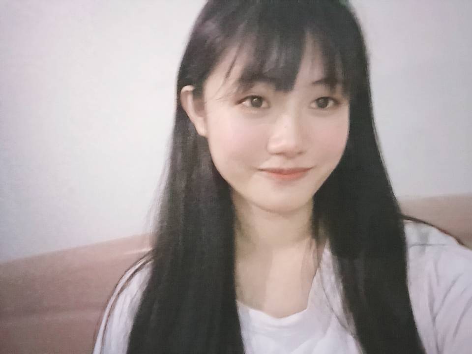 胡教员 照片