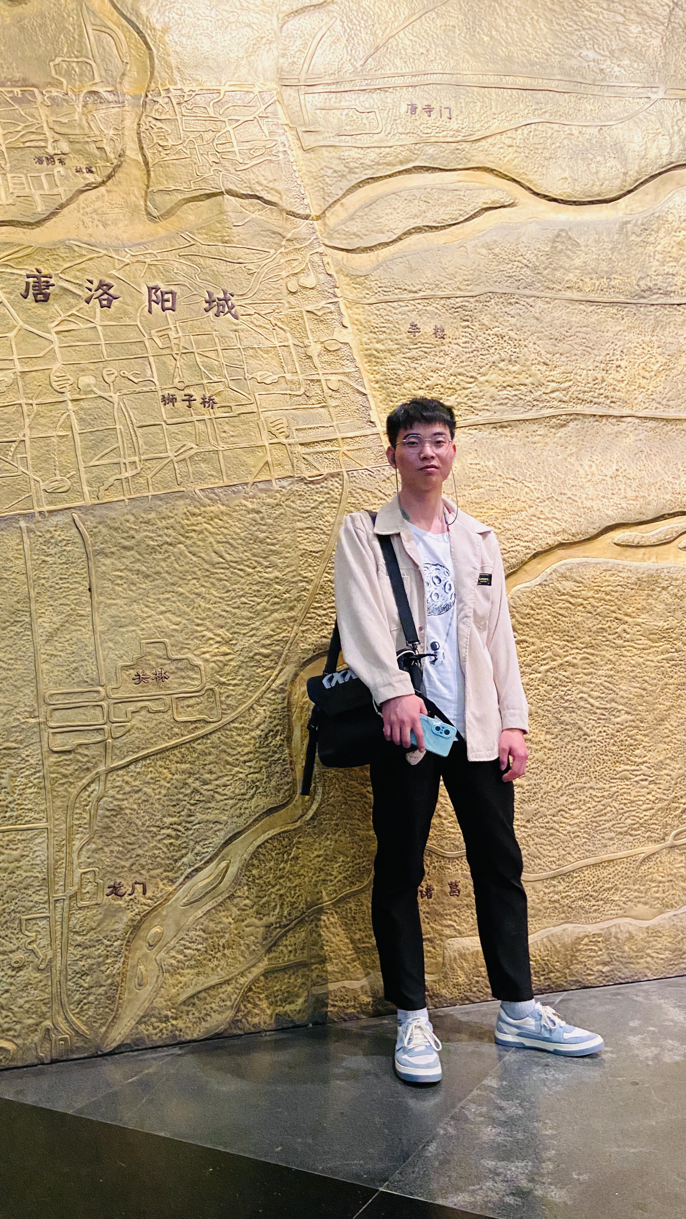 刘教员 照片
