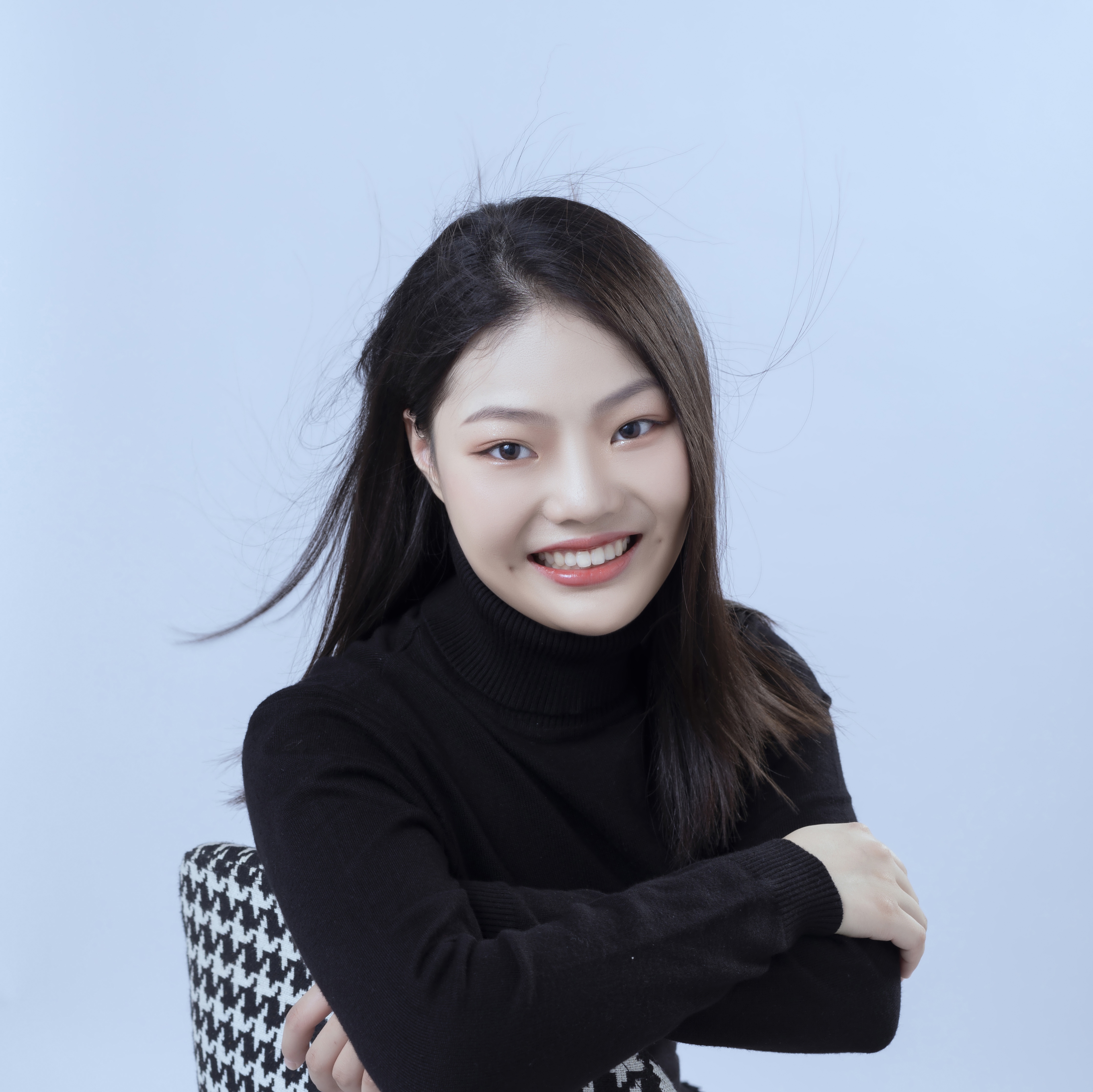 李教员 照片