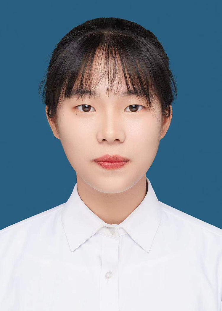 王教员 照片