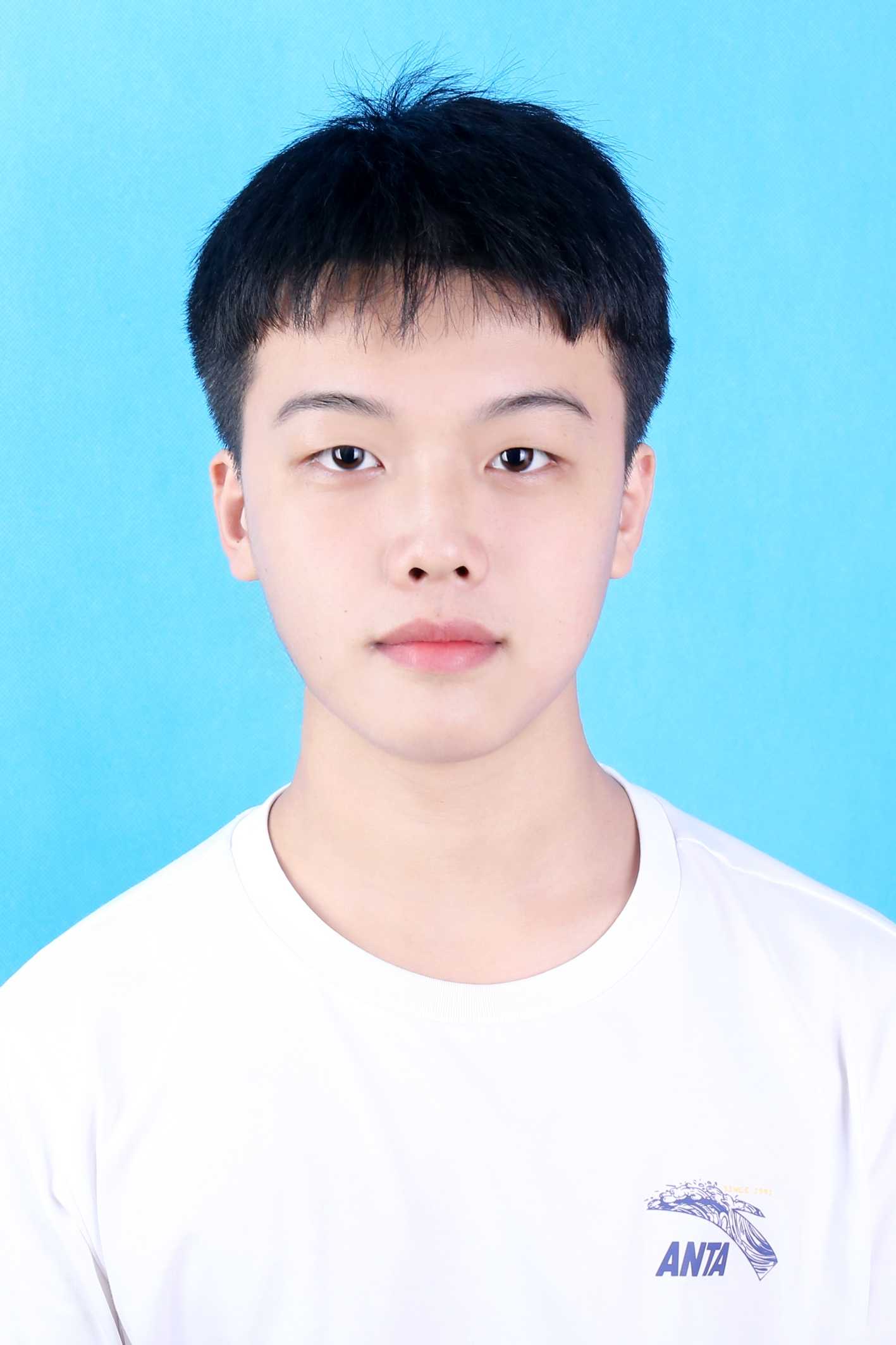 张教员 照片