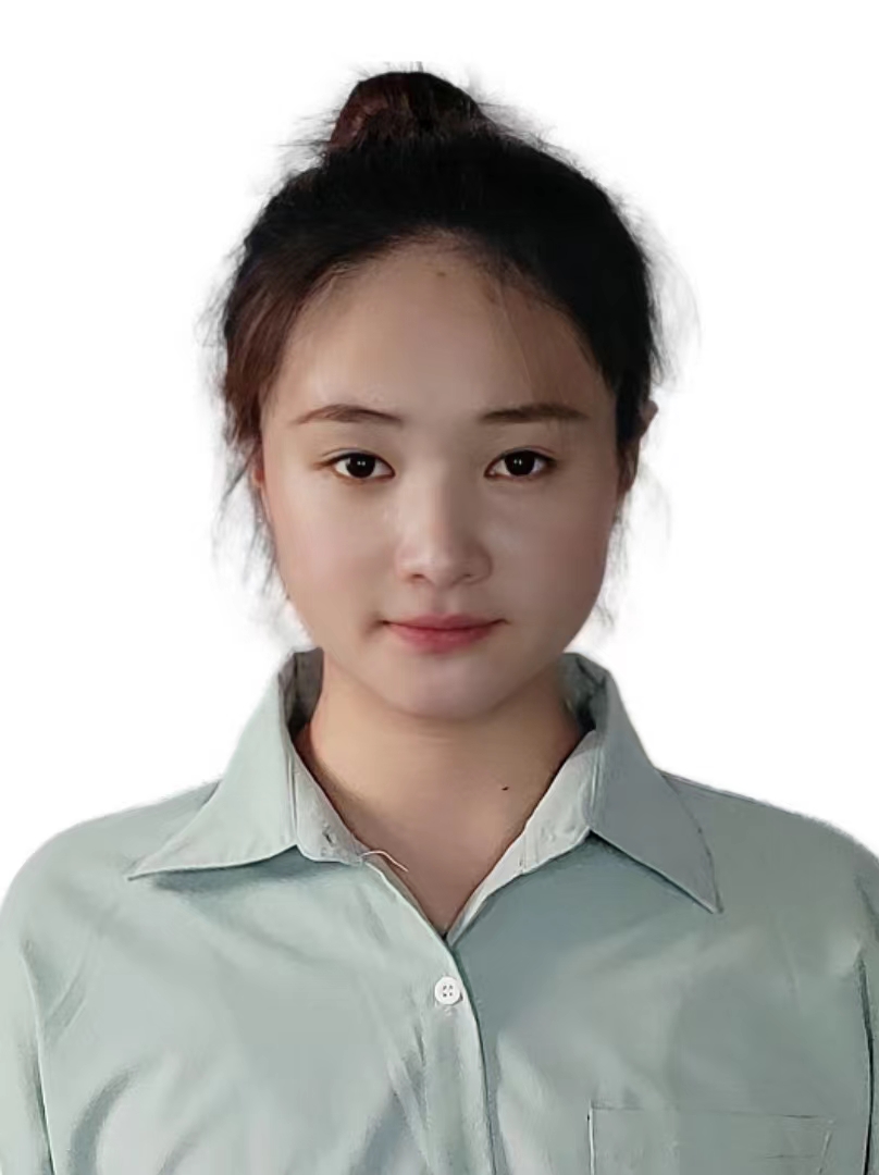 李教员 照片