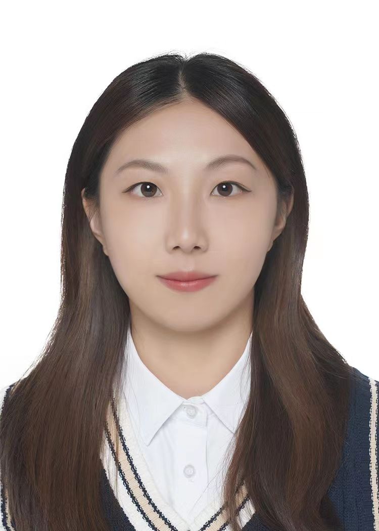 王教员 照片