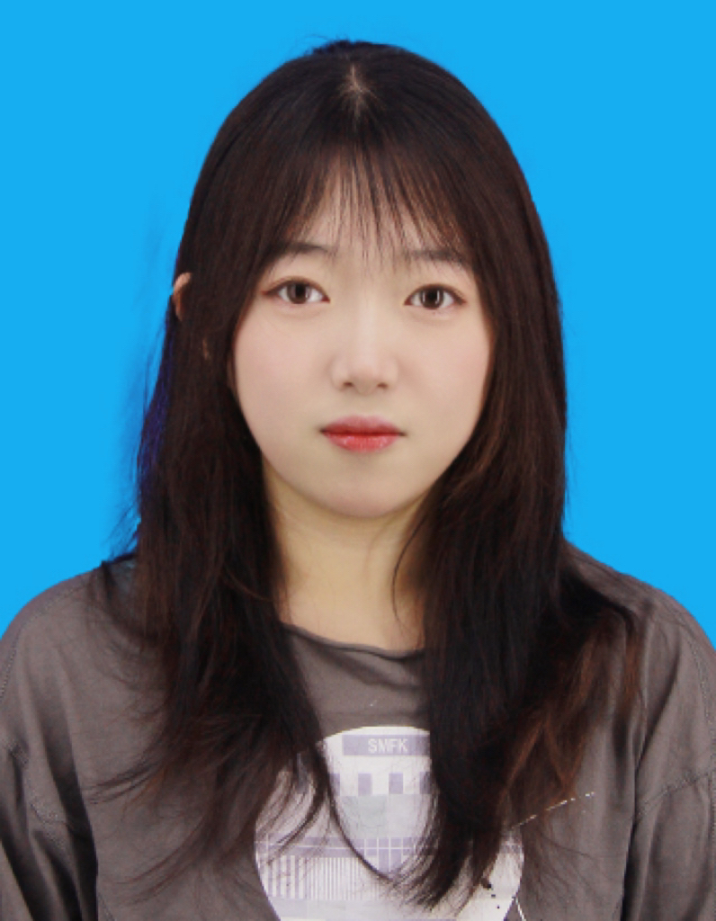 孔教员 照片