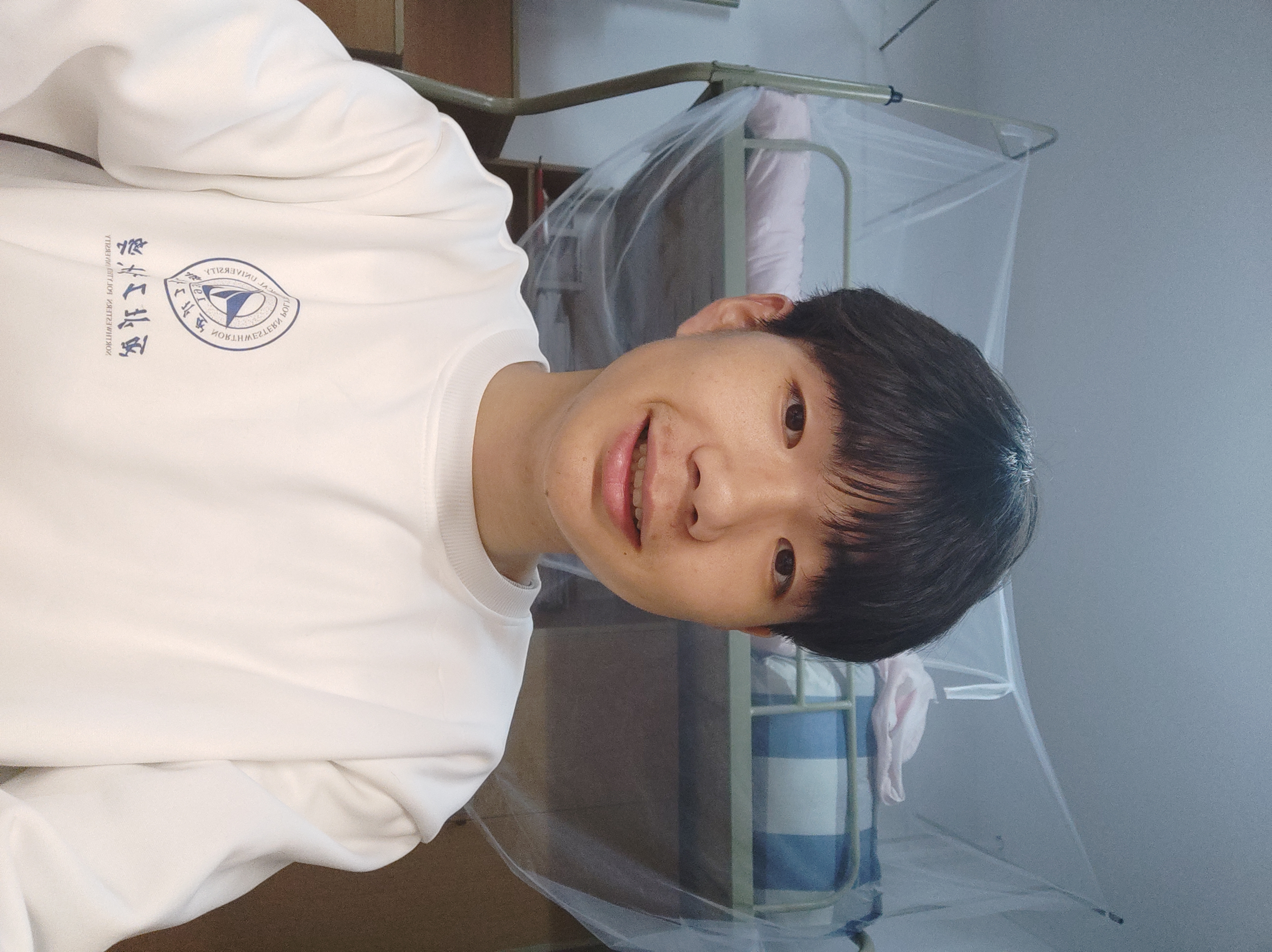 顾教员 照片