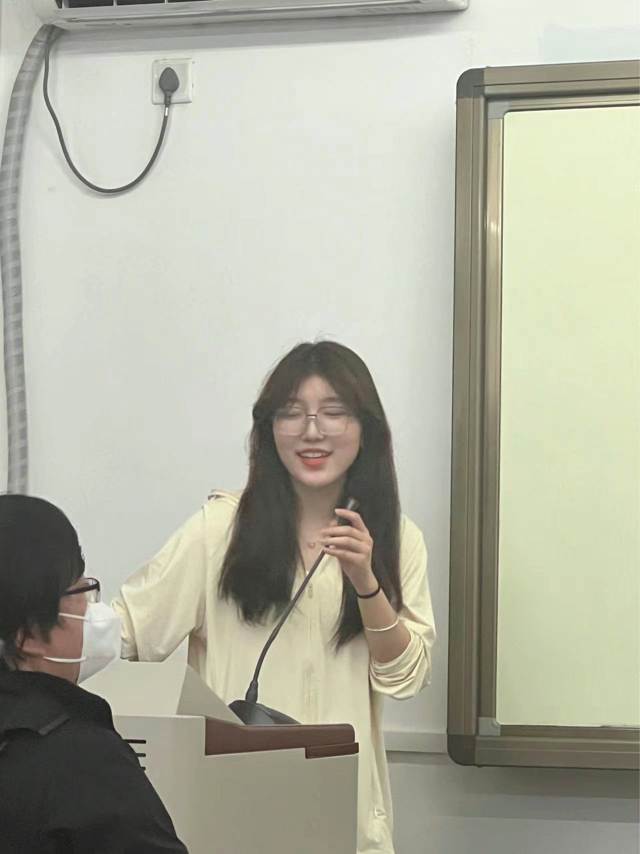 杨教员 照片