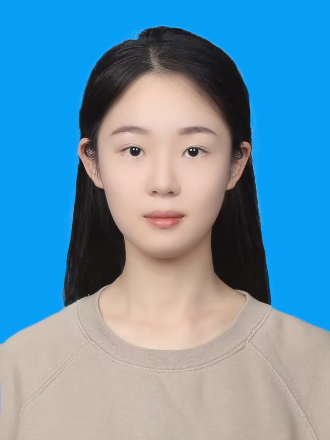 张教员 照片