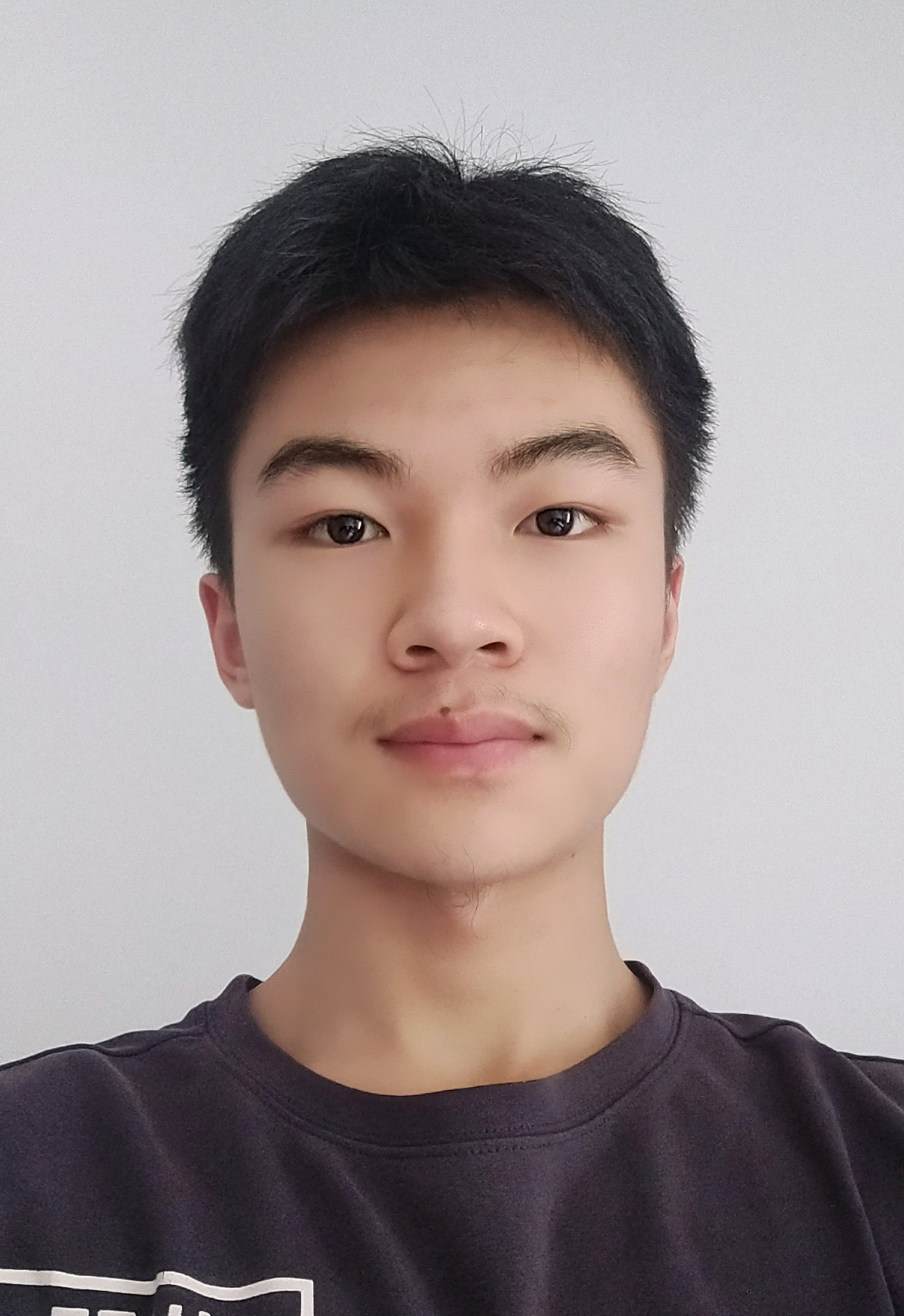 朱教员 照片