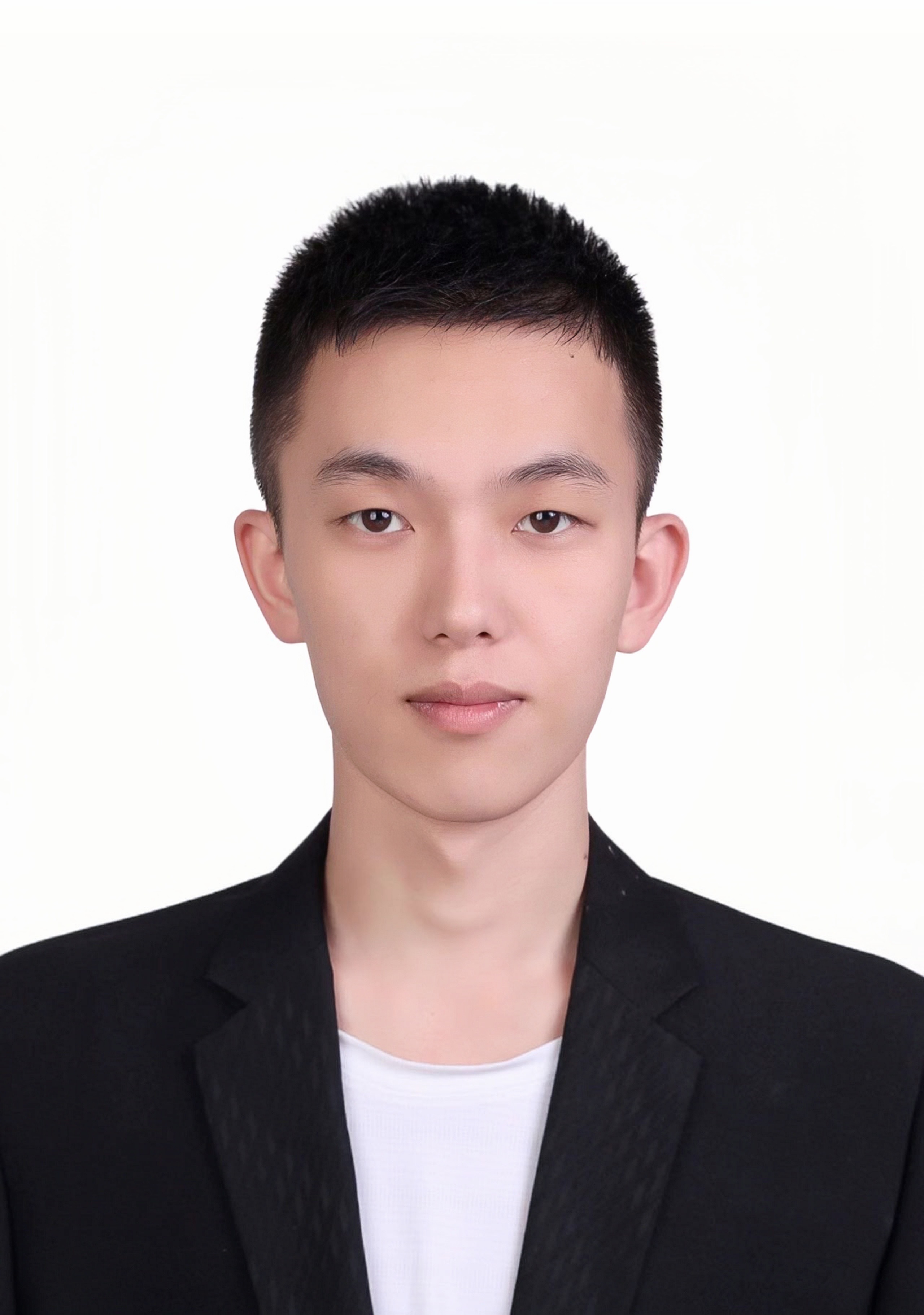 梁教员 照片