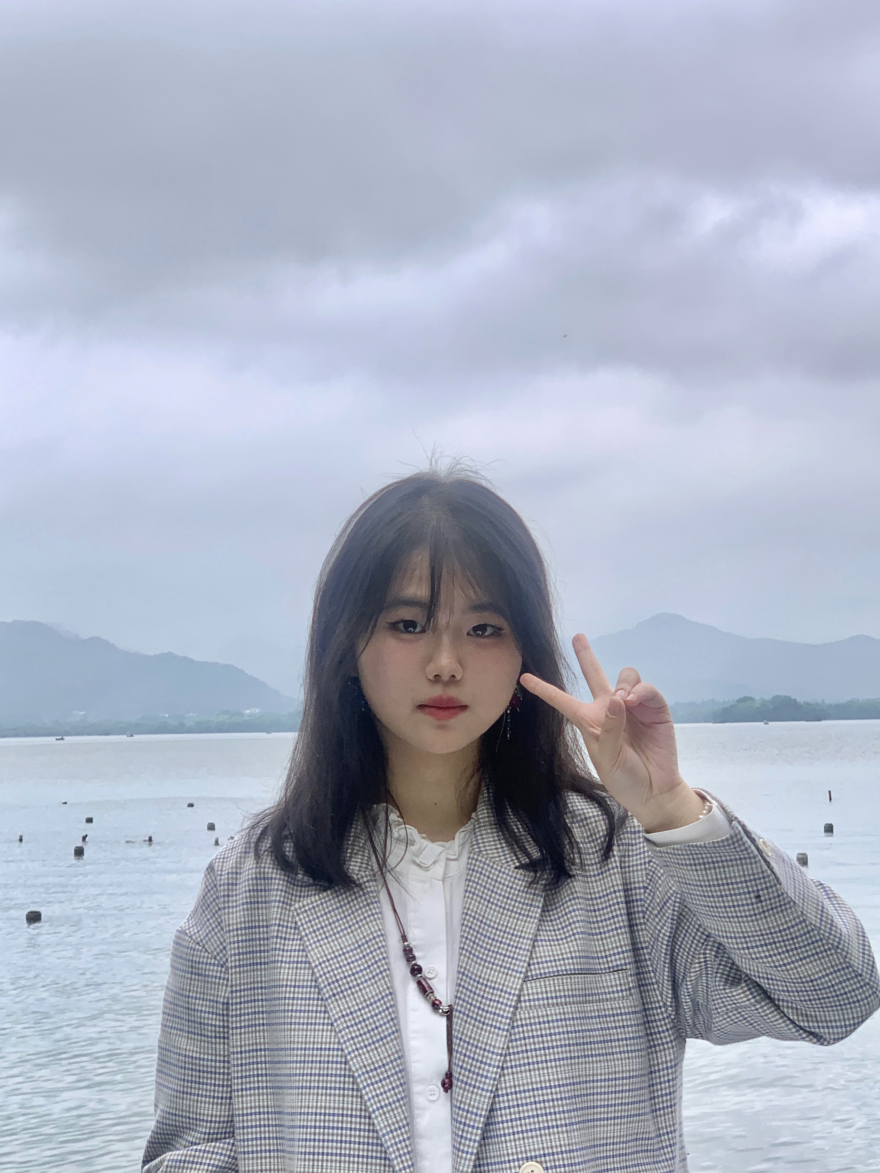 黄教员 照片