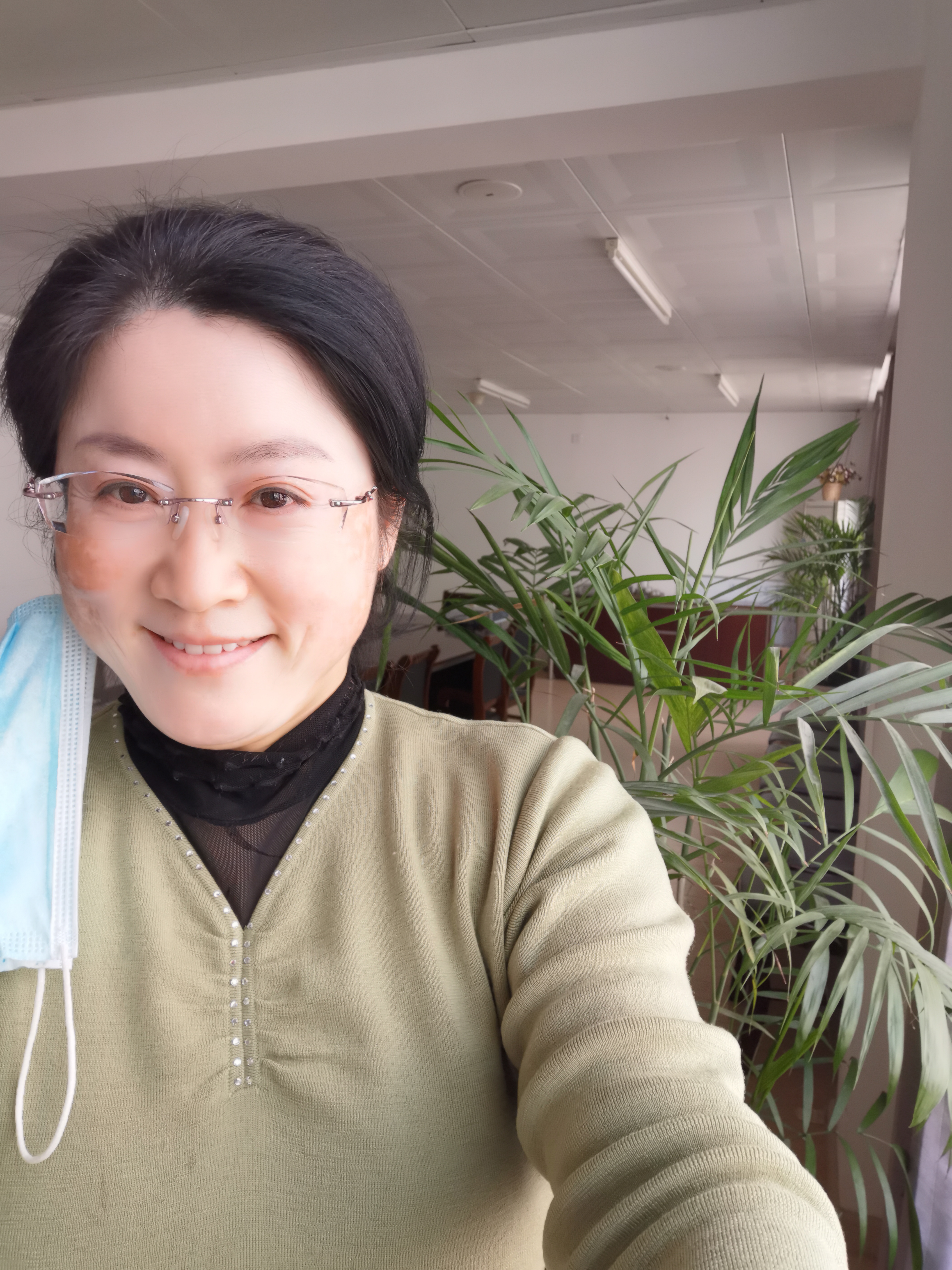 田教员 照片