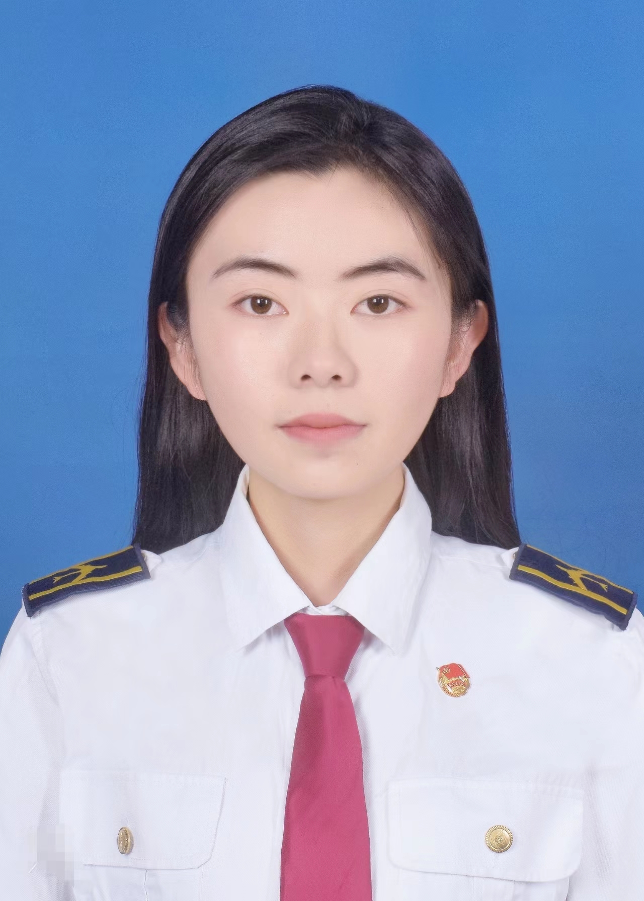李教员 照片