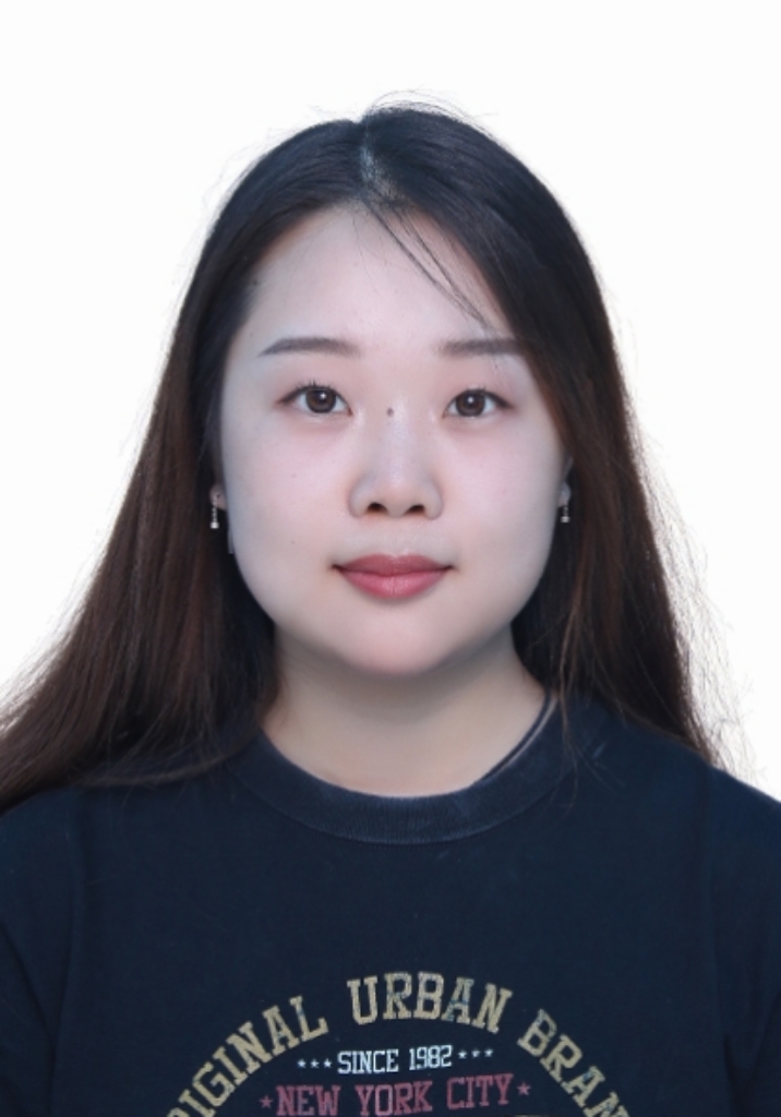 季教员 照片
