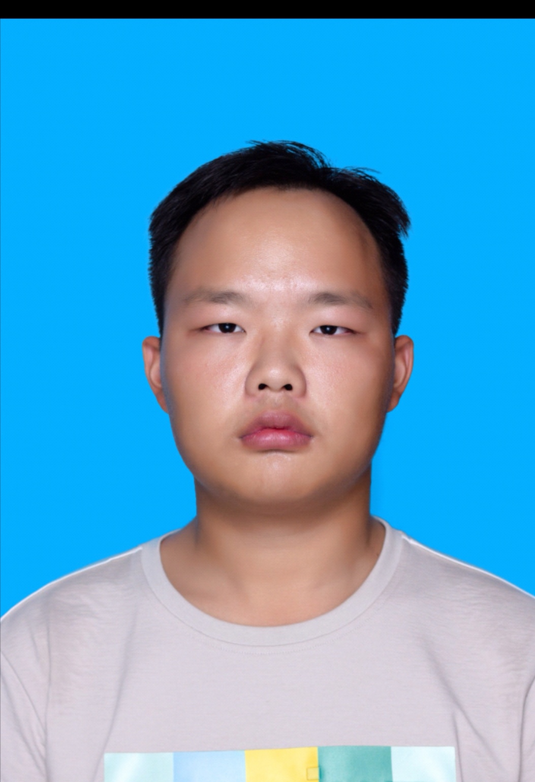 秦教员 照片