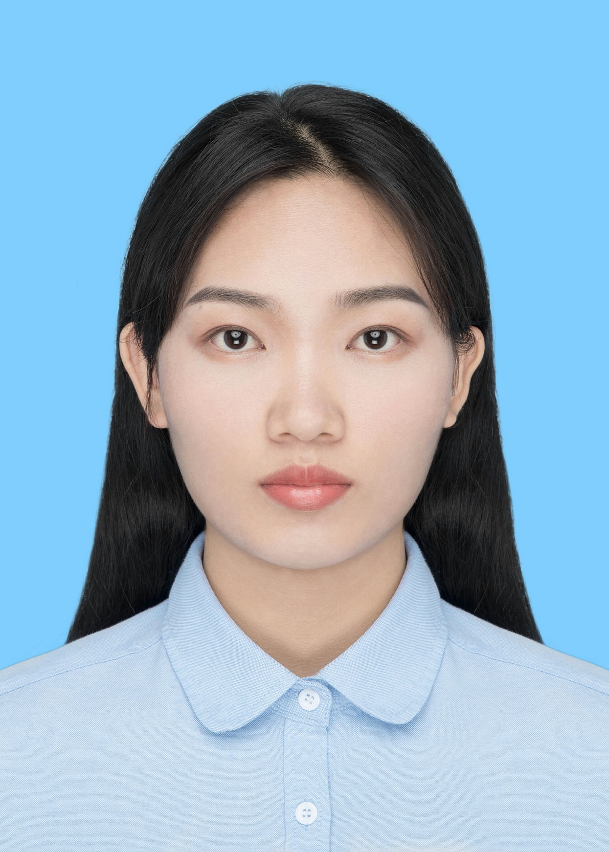 李教员 照片
