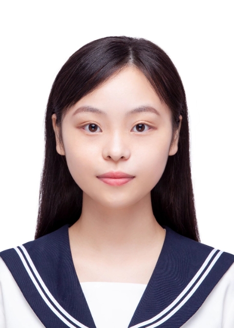 洪教员 照片