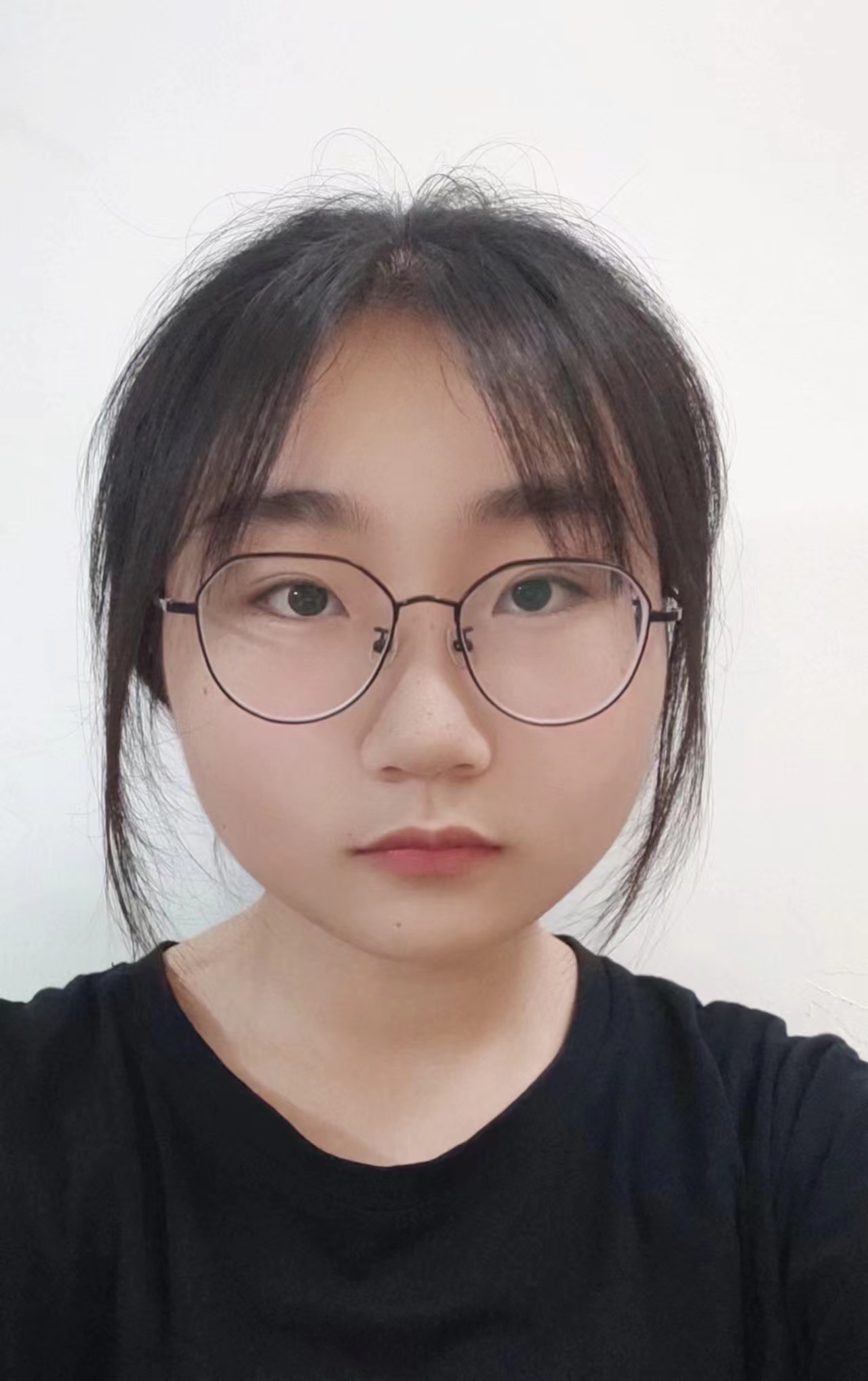 周教员 照片