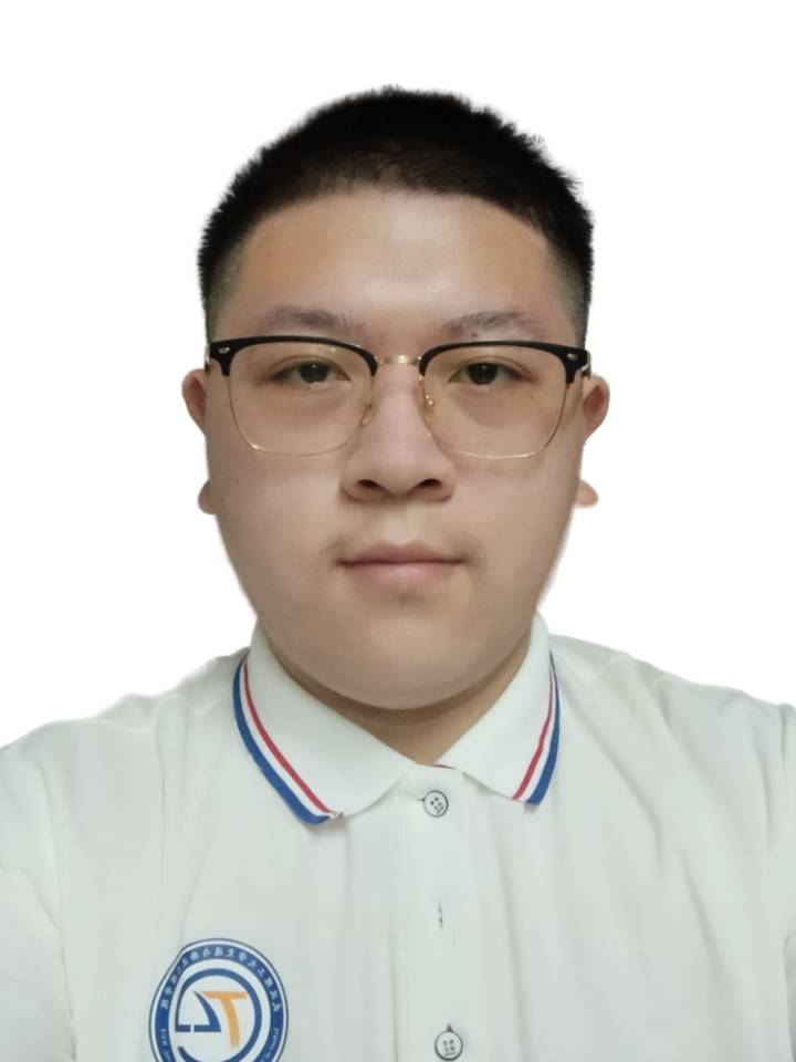 张教员 照片
