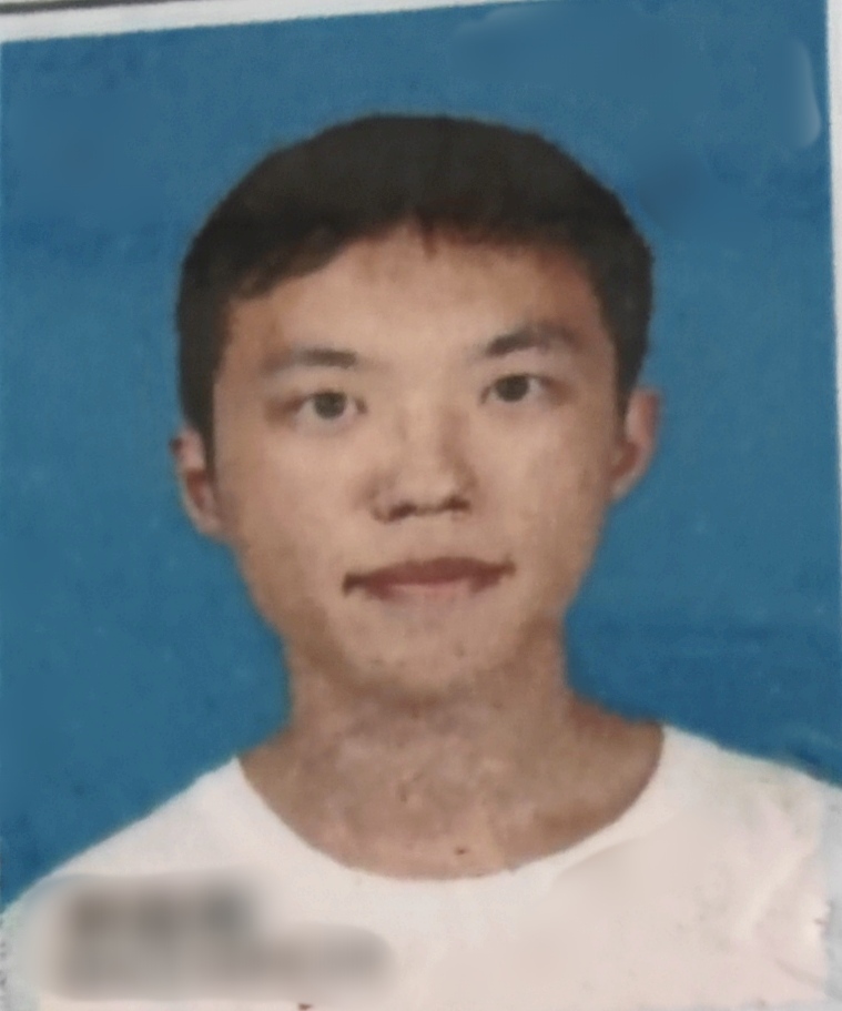 刘教员 照片